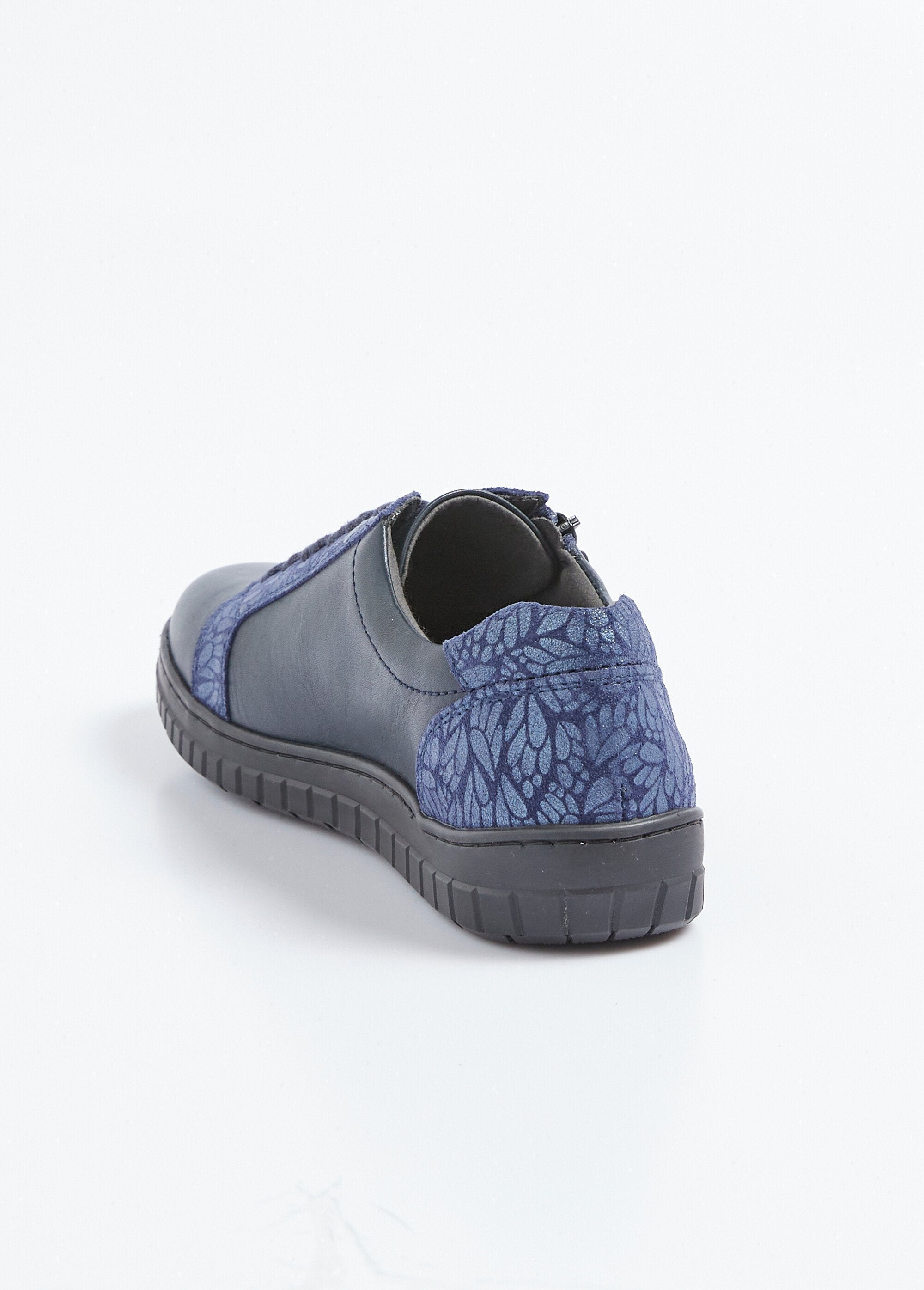 Comfort_wide_laced_and_zipped_sneakers_Blue_DO1_slim