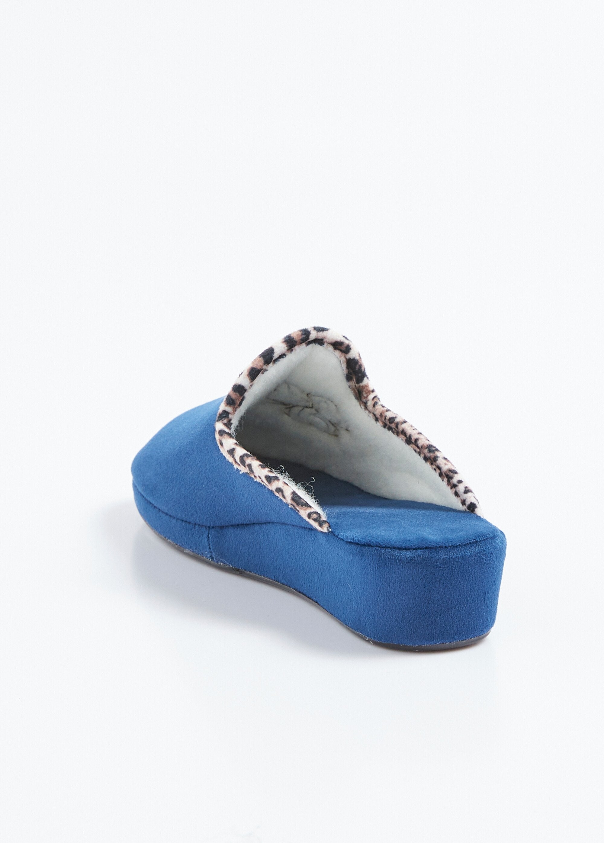 Comfortable_width_mule_slippers_in_velvety_textile_Marine_DO1_slim