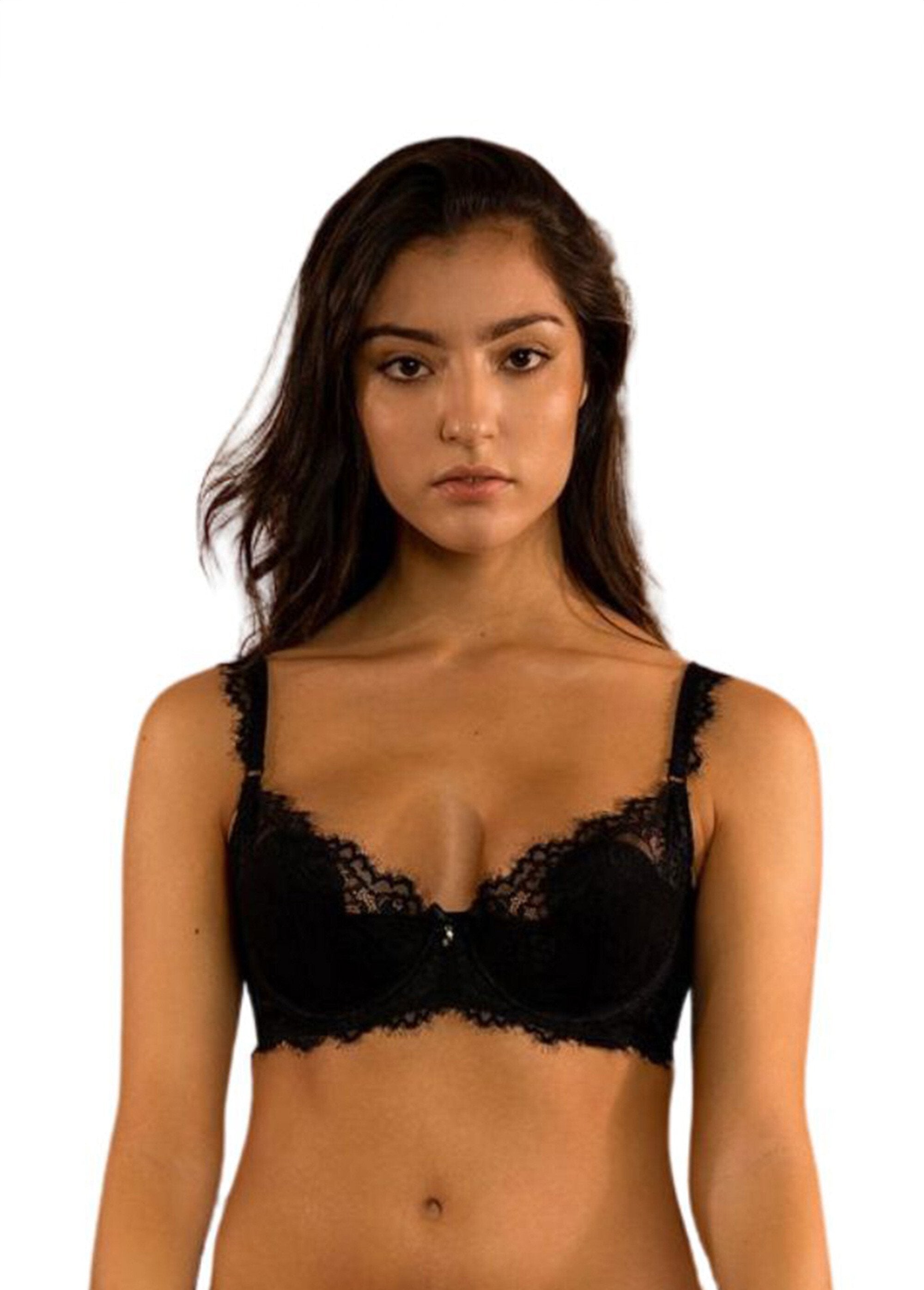 Padded_bra_with_lace_Black_FA1_slim