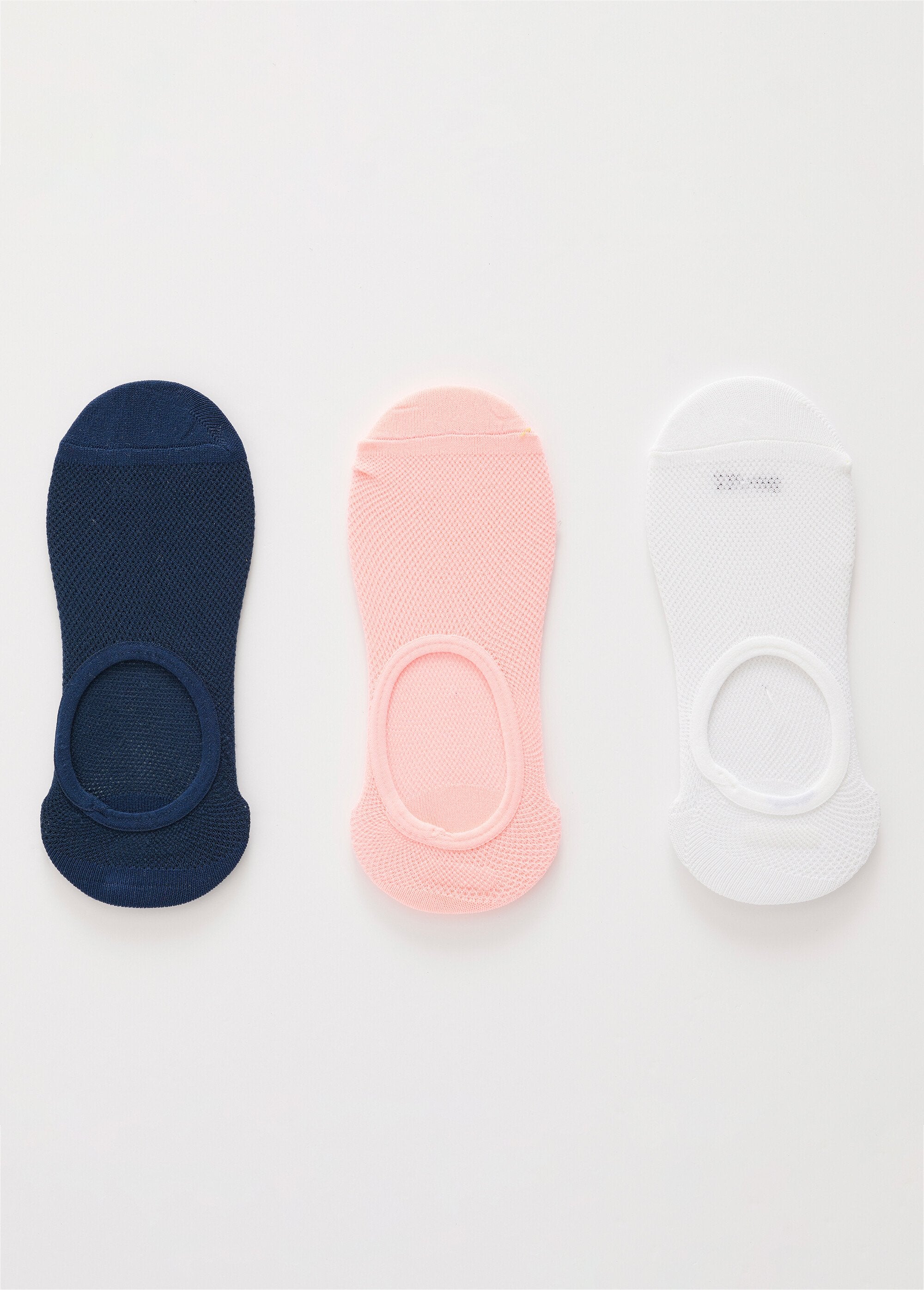 Invisible_microfiber_socks_Assorted_white_lot_3_LO1_slim