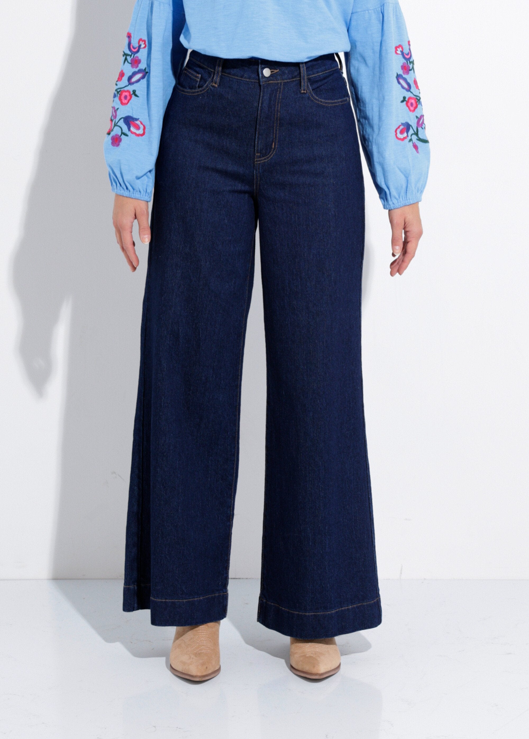 High-waisted,_wide-leg,_5-pocket_jeans_Raw_FA1_slim