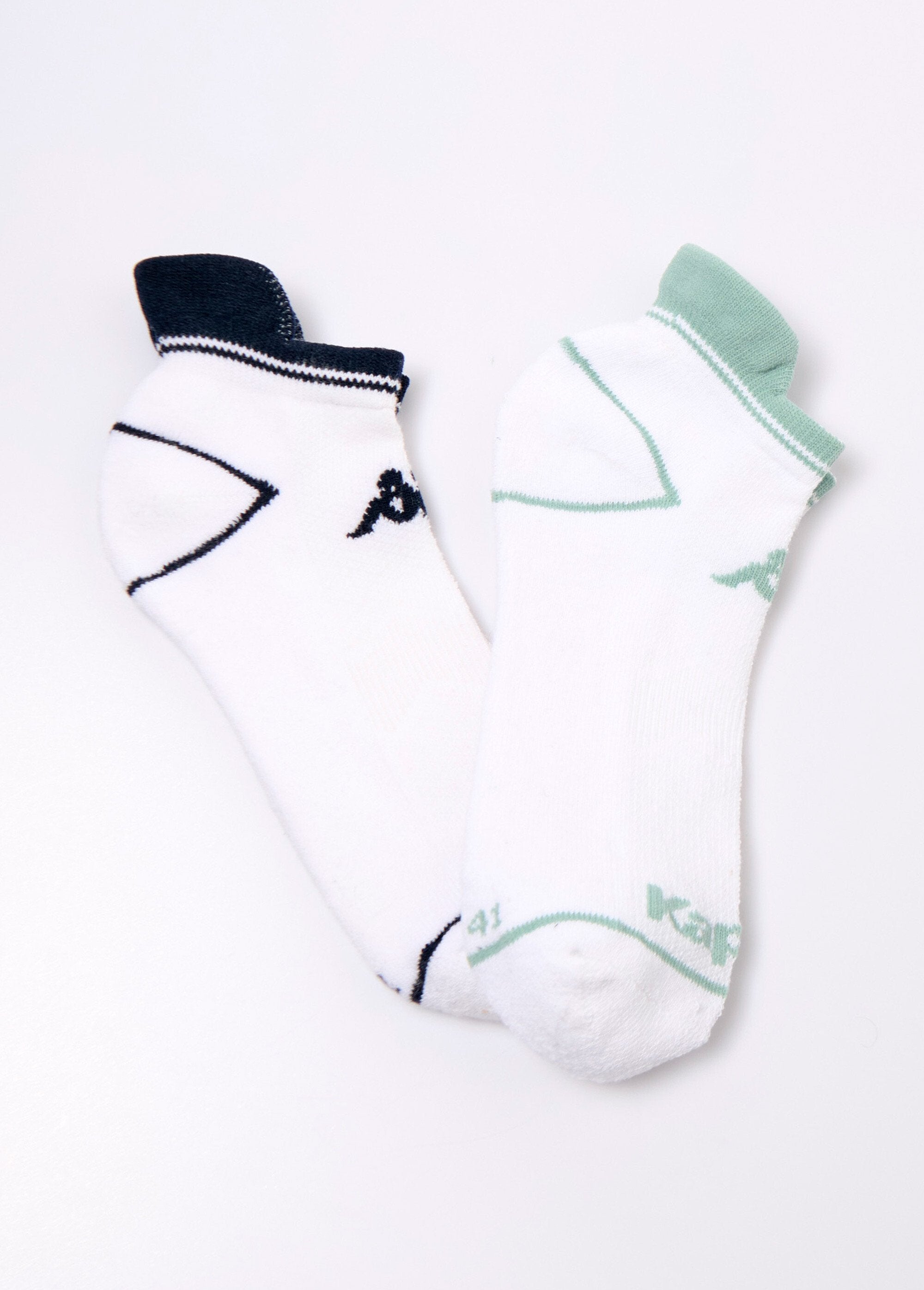 Pack_of_2_logo_socks,_light_White_lot_2_FA1_slim