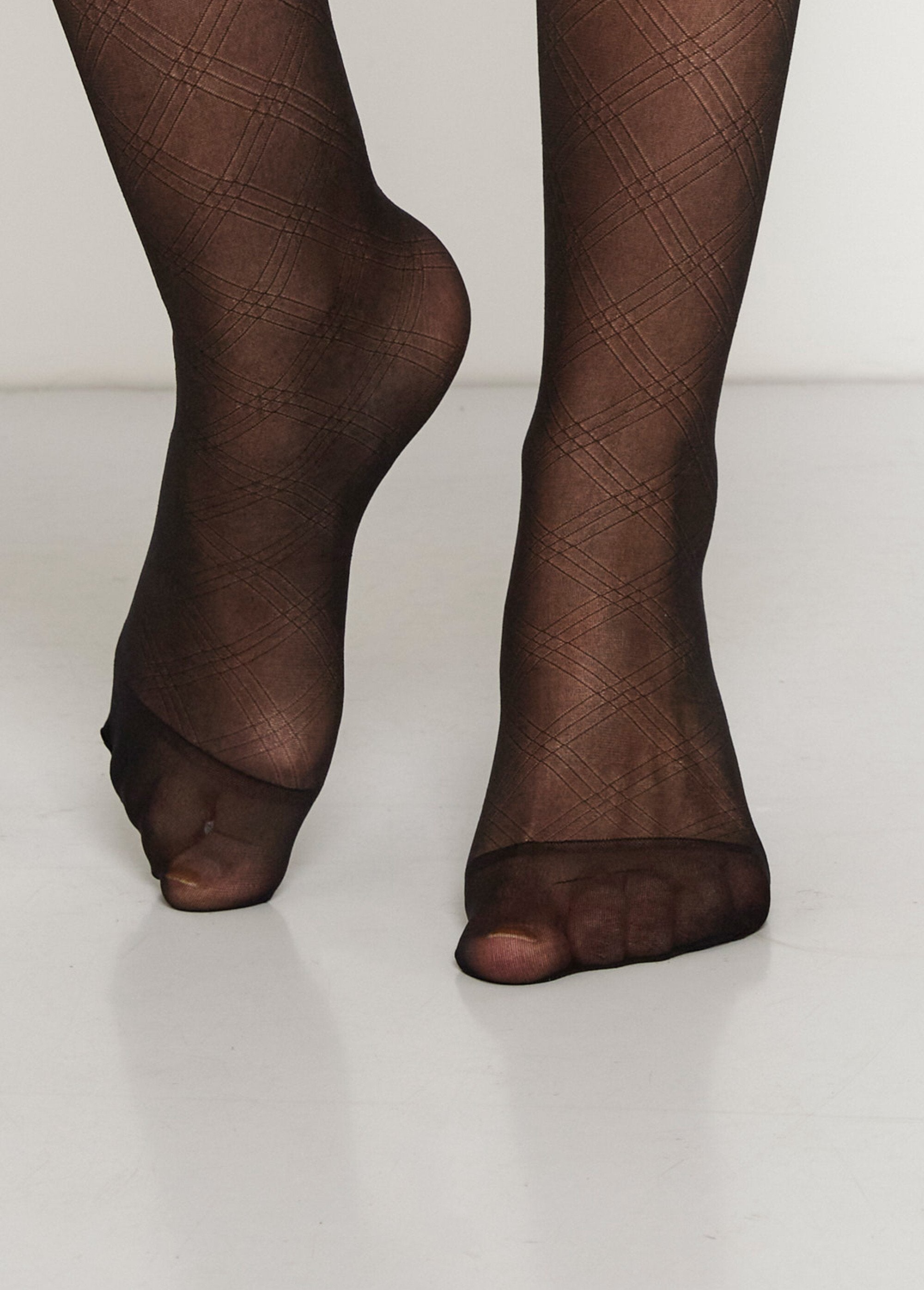 Pack_of_2_fancy_knee-highs,_20_denier_Black_and_diamond_DE2_slim