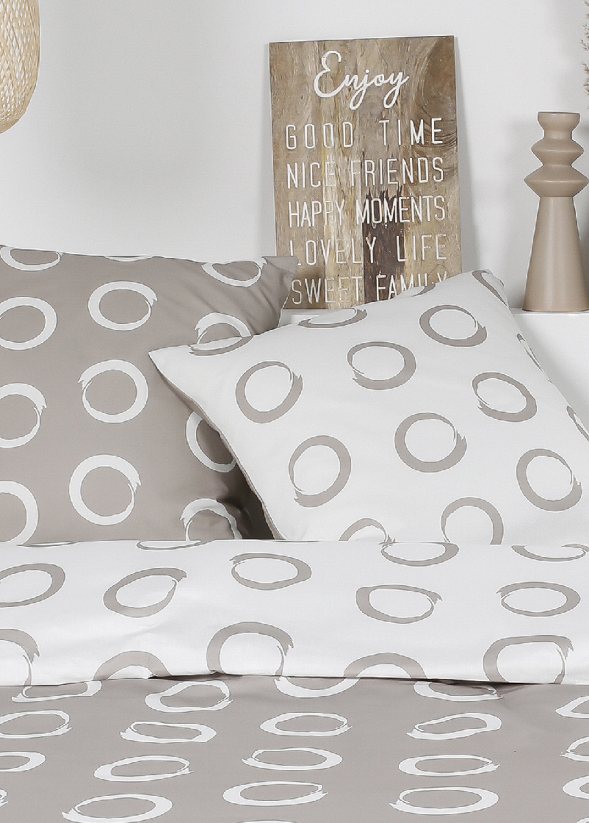 Flannel_bedding_set_240_x_220cm,_Circles_Beige_and_white_DE1_slim