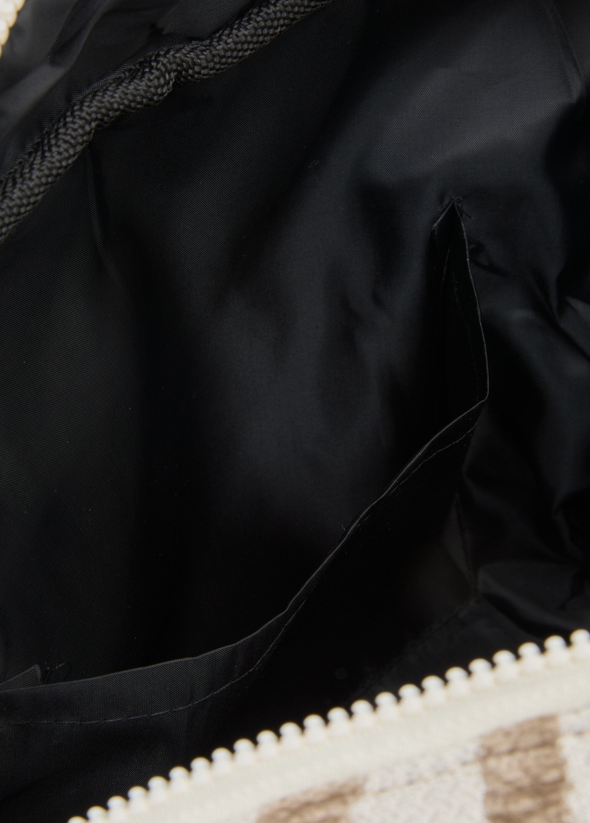 Small_toiletry_bag_in_textured_fabric_Beige_DE2_slim