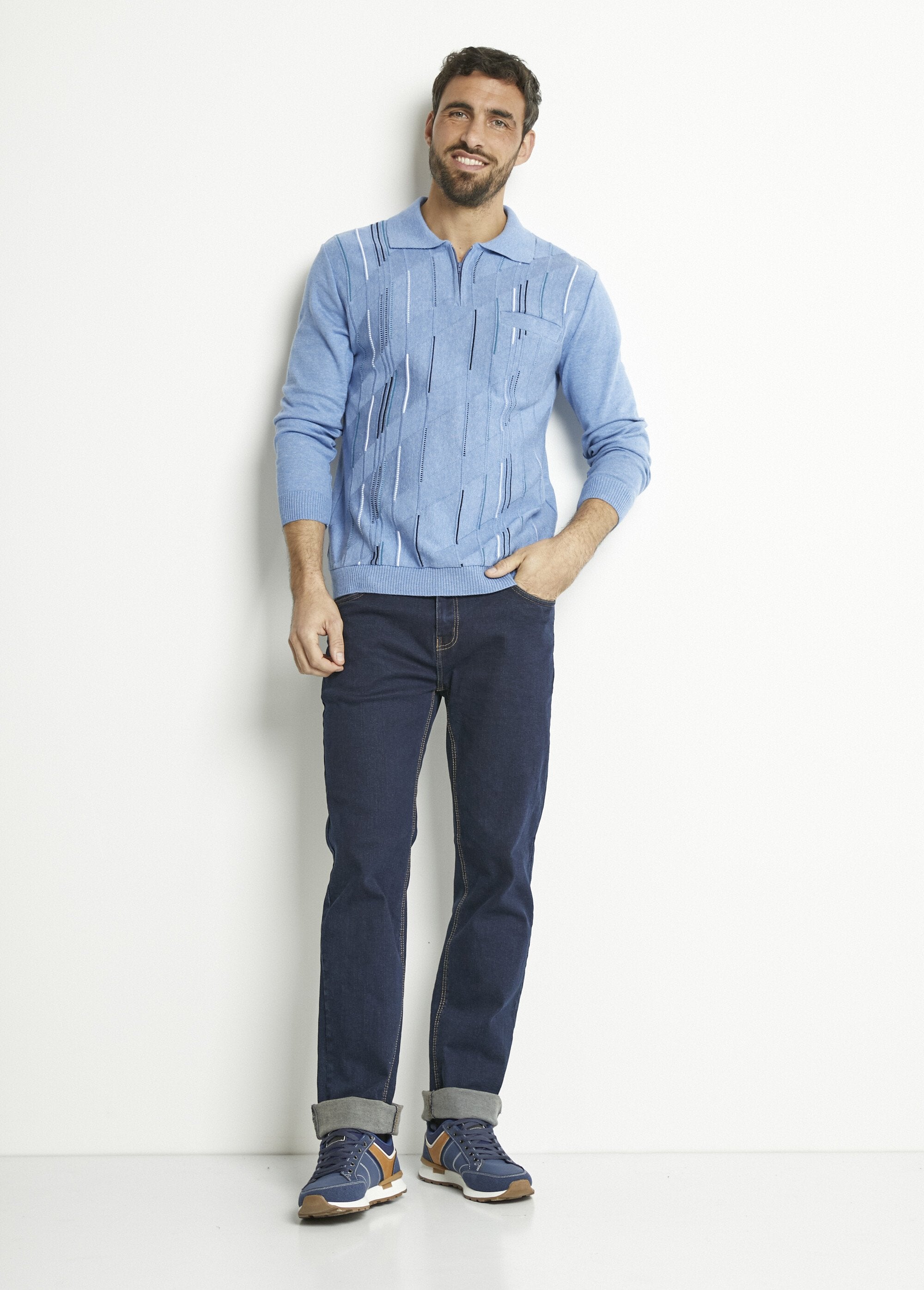 Long-sleeved_cotton_jacquard_zipped_polo_collar_sweater_Blue_SF1_slim