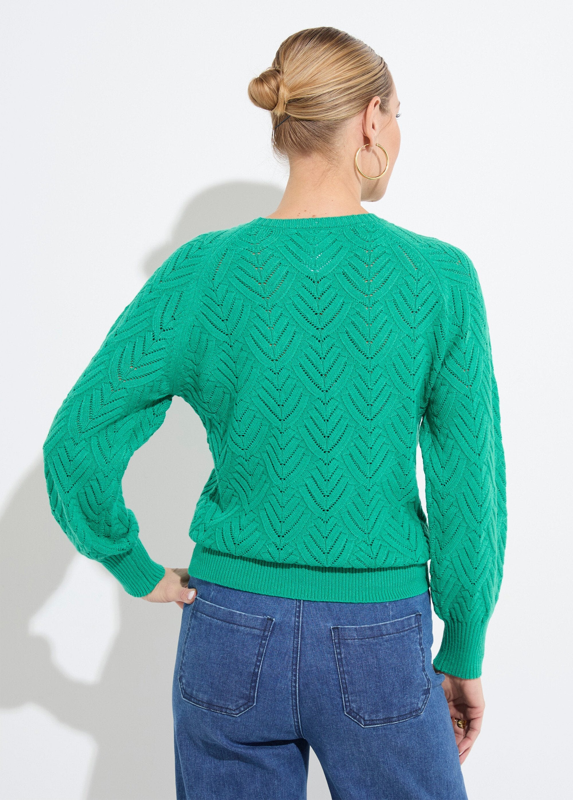 Soft_short_round_neck_sweater_with_openwork_pattern_Green_DO1_slim