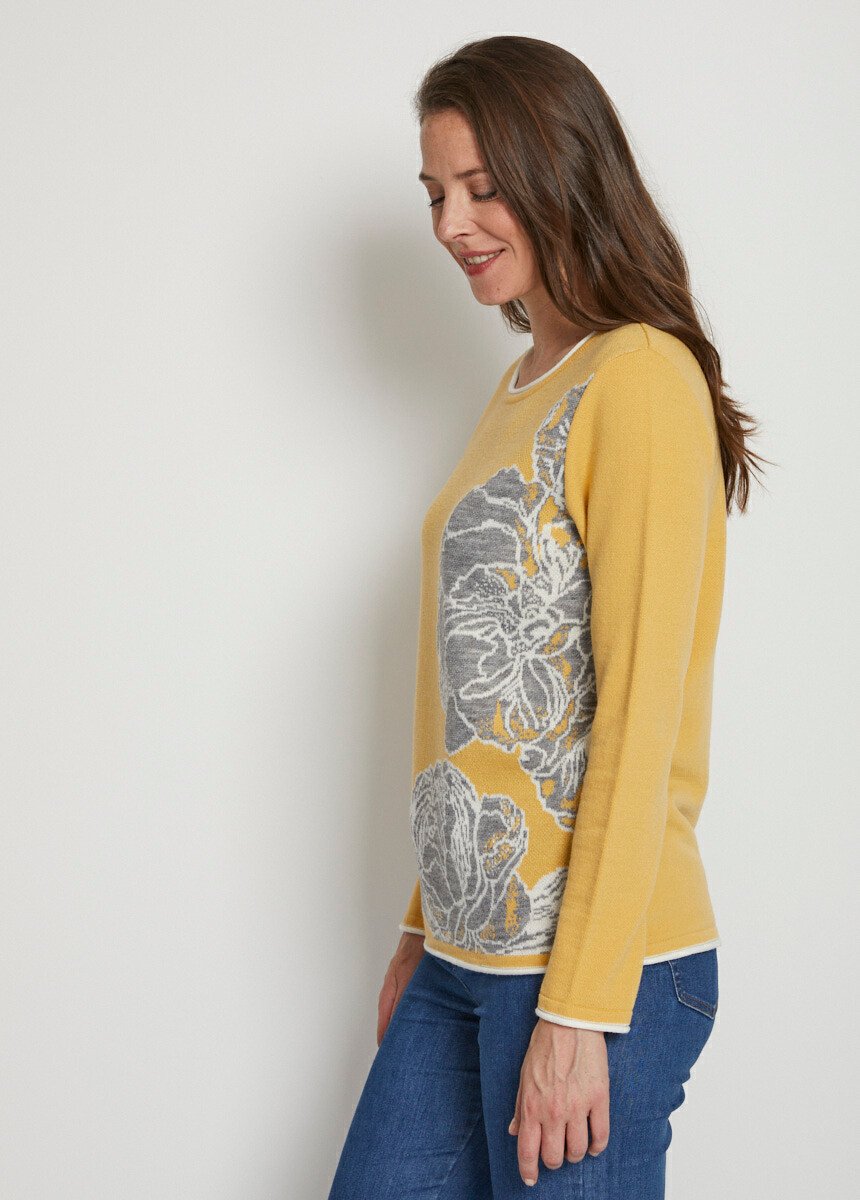 Floral_jacquard_round_neck_sweater_with_wool_Honey_and_gray_DR1_slim