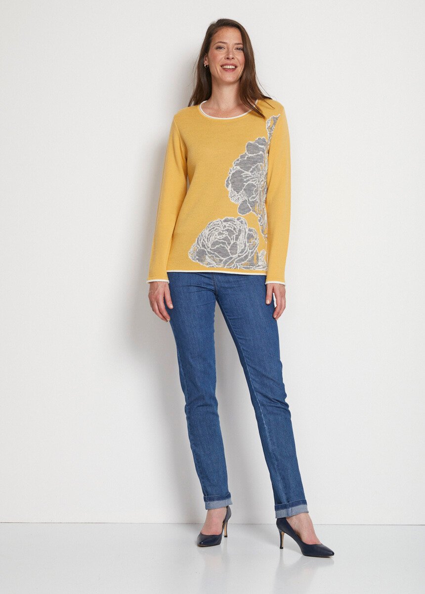 Floral_jacquard_round_neck_sweater_with_wool_Honey_and_gray_SF1_slim