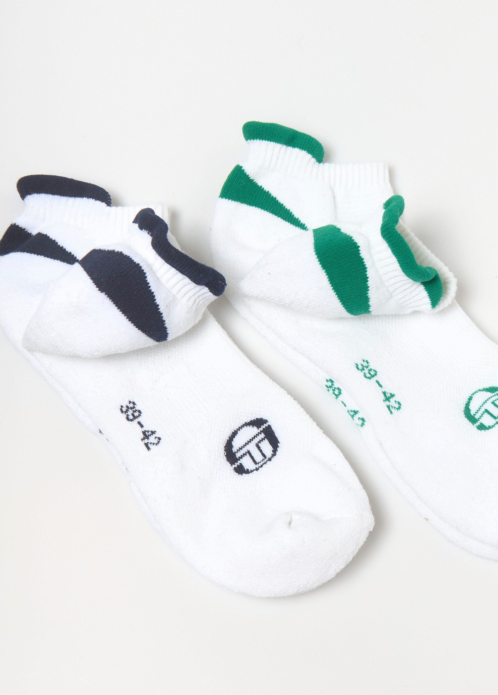 Pack_of_2_sports_socks,_light_White_lot_2_DE1_slim