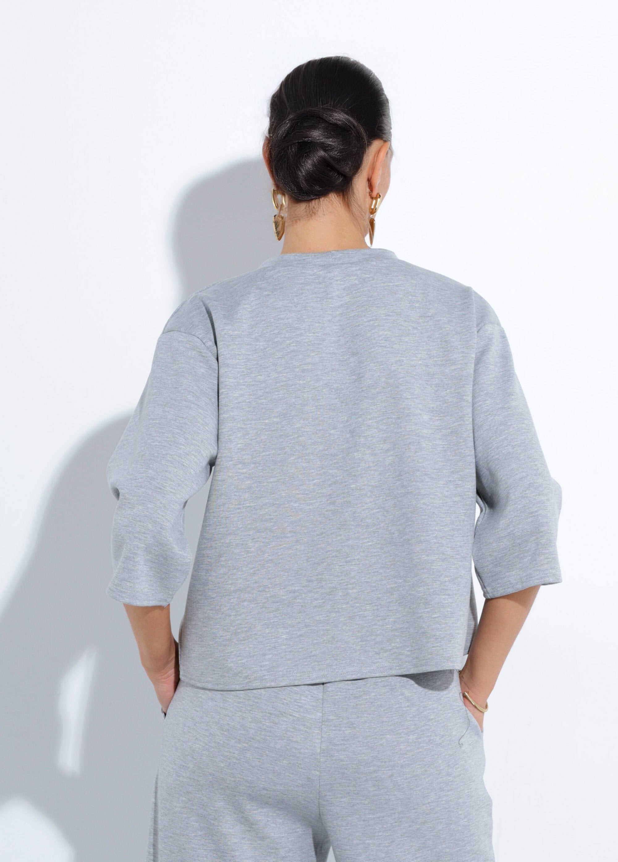 Comfort_fit_sweatshirt_with_3/4_sleeves_Heather_gray_DO1_slim