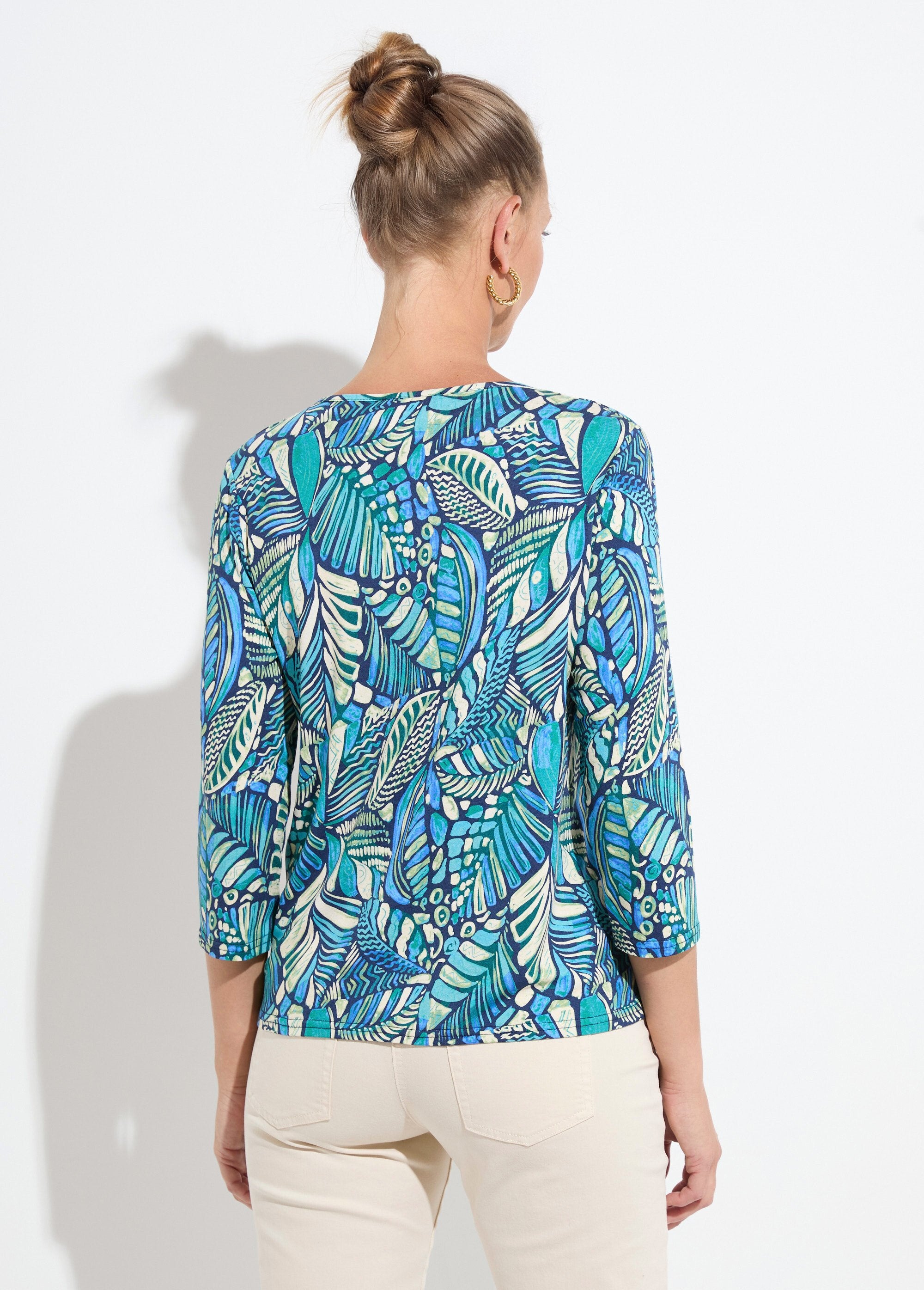 Patchwork_print_round_neck_T-shirt_Blue_and_green_DO1_slim