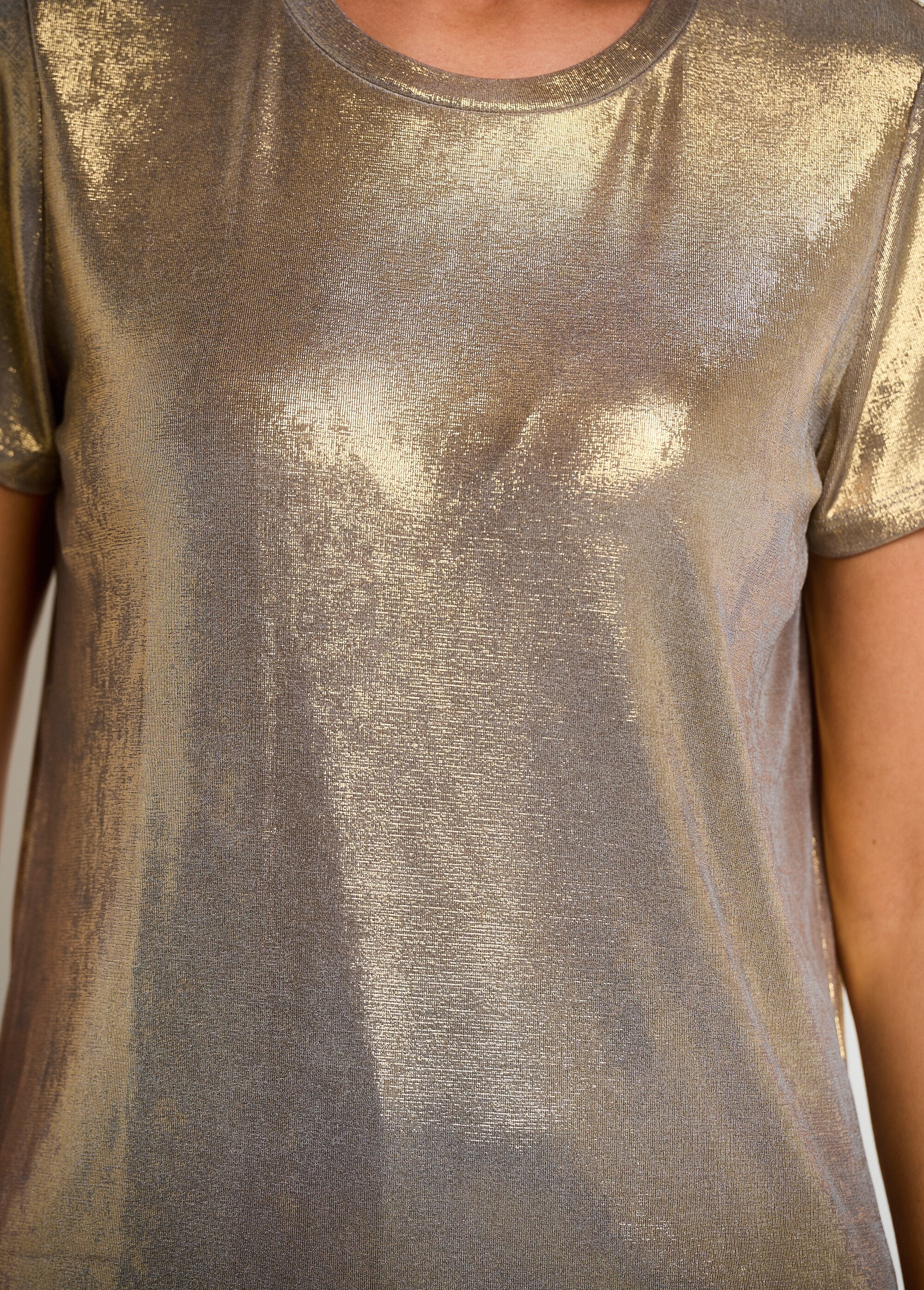 Metallic_Short_Sleeve_T-Shirt_Gold_DE2_slim