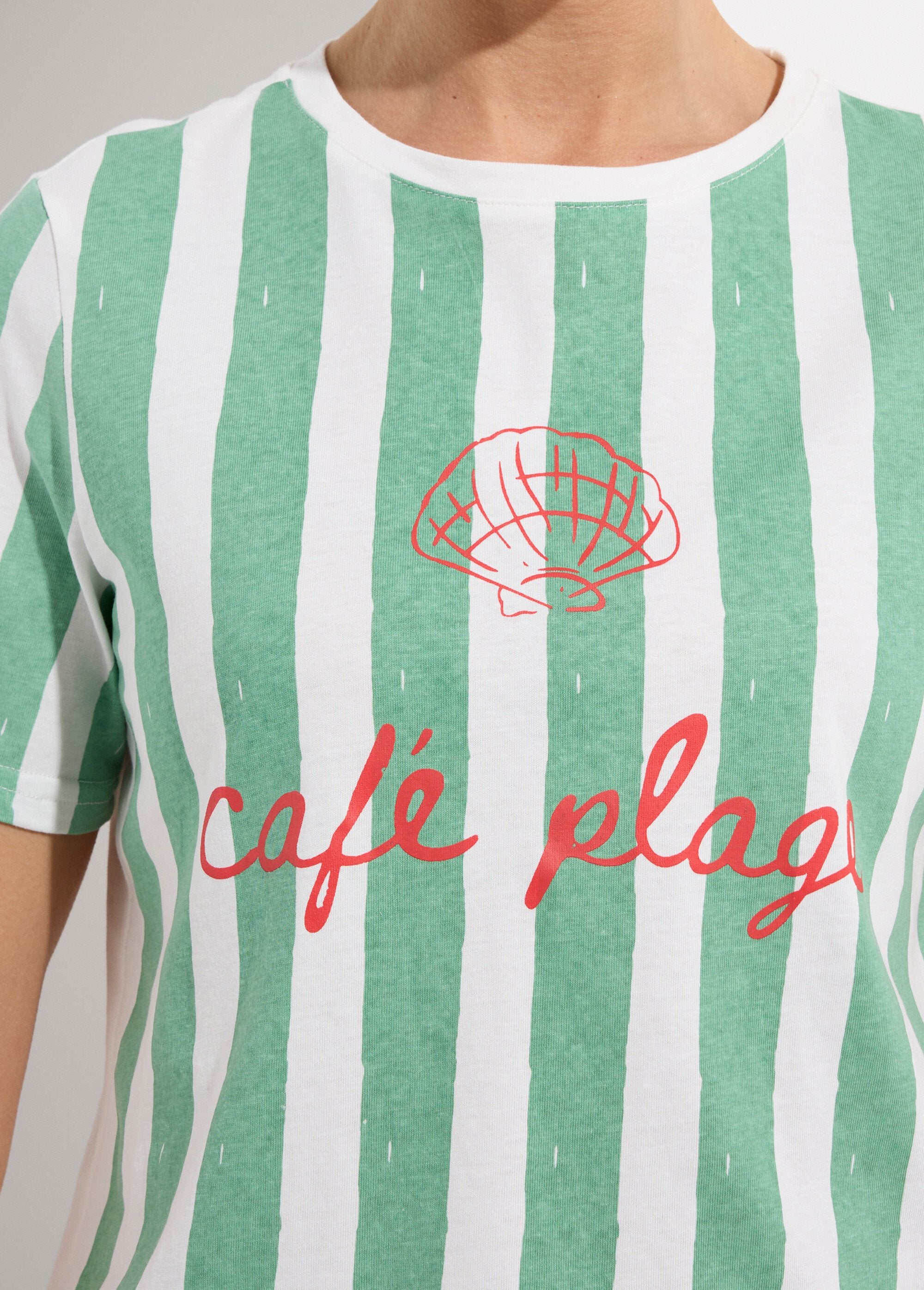Striped_crew_neck_T-shirt_with_"Café_plage"_message_Green_and_white_DE1_slim