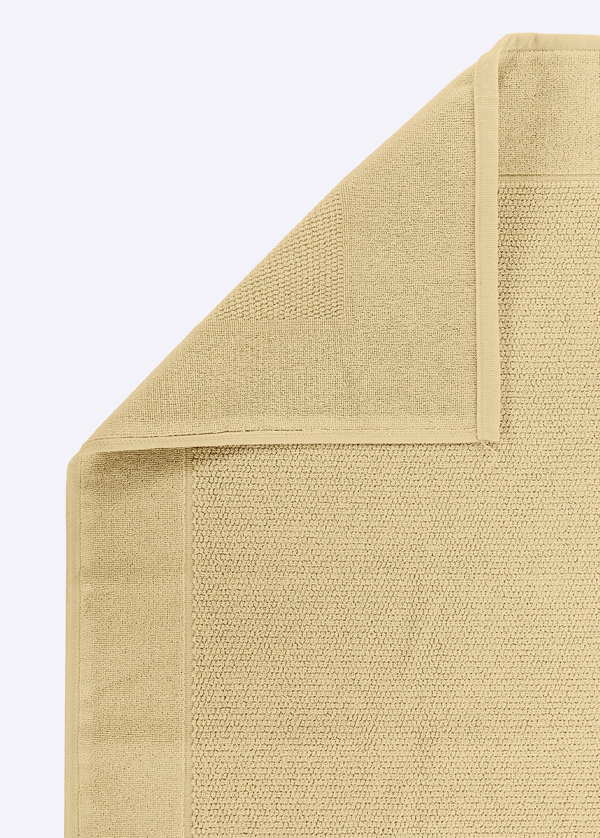 Terry_bath_mat_with_thin_border_Sand_DE1_slim