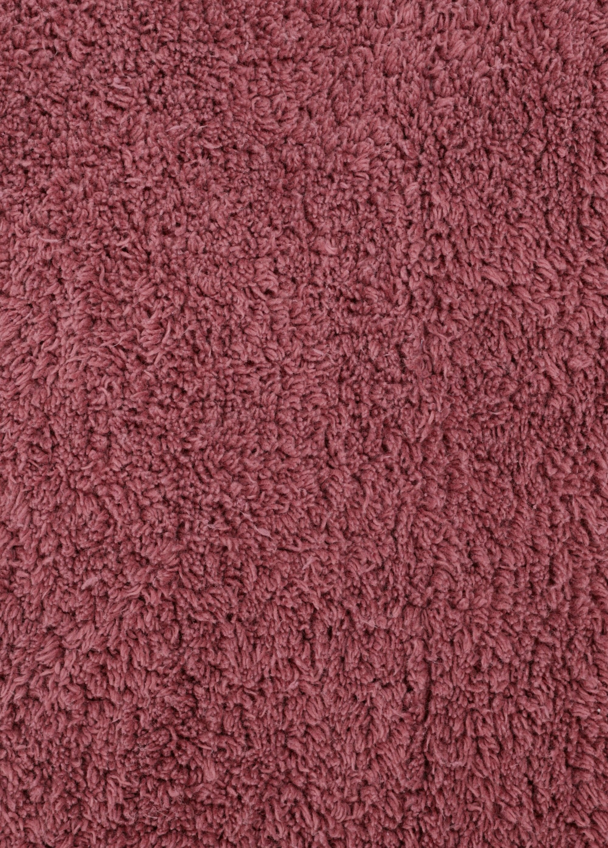 Velvet-feel_bathroom_rug_Eggplant_DE2_slim