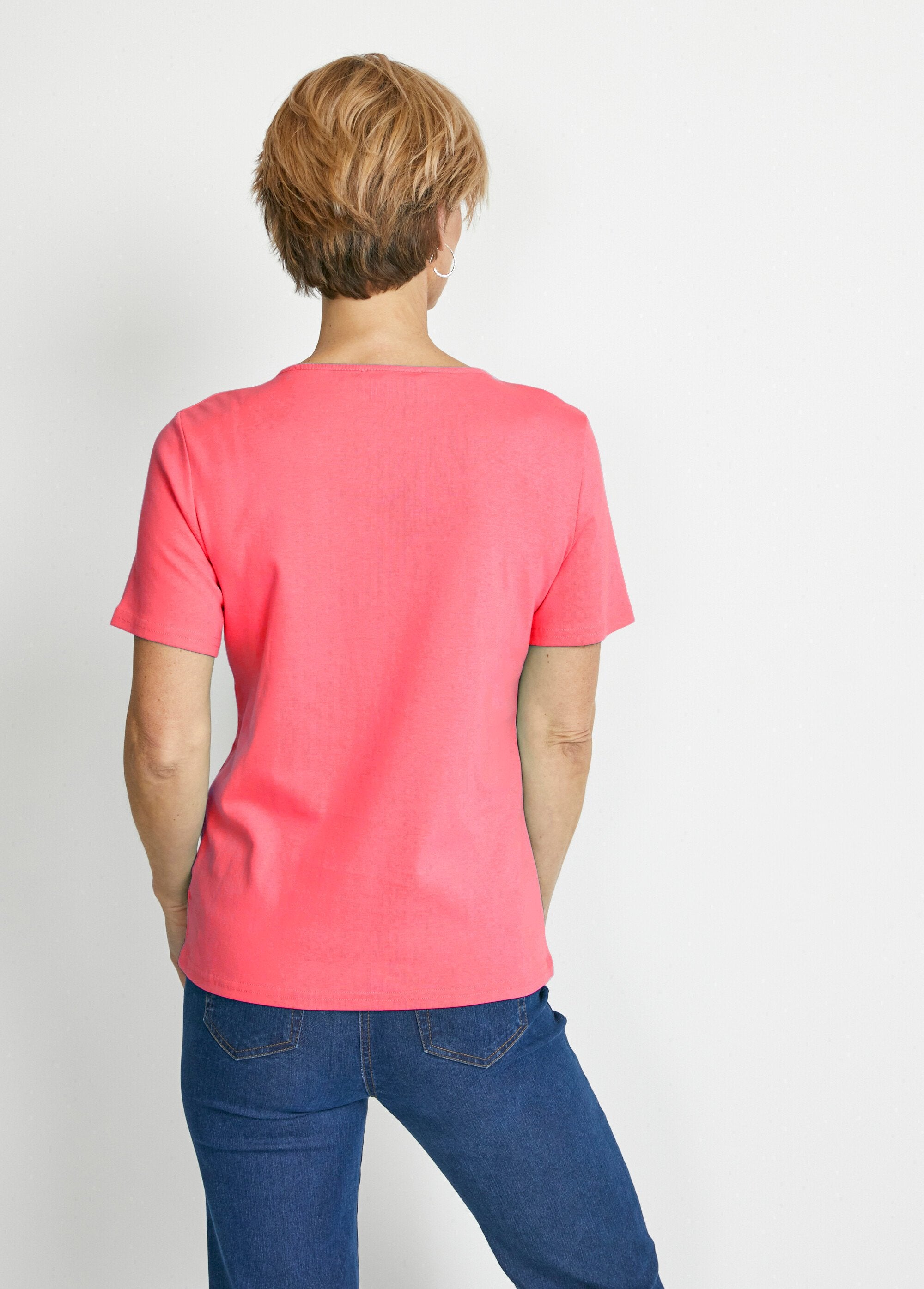 Fancy_studded_short_sleeve_t-shirt_Coral_DO1_slim