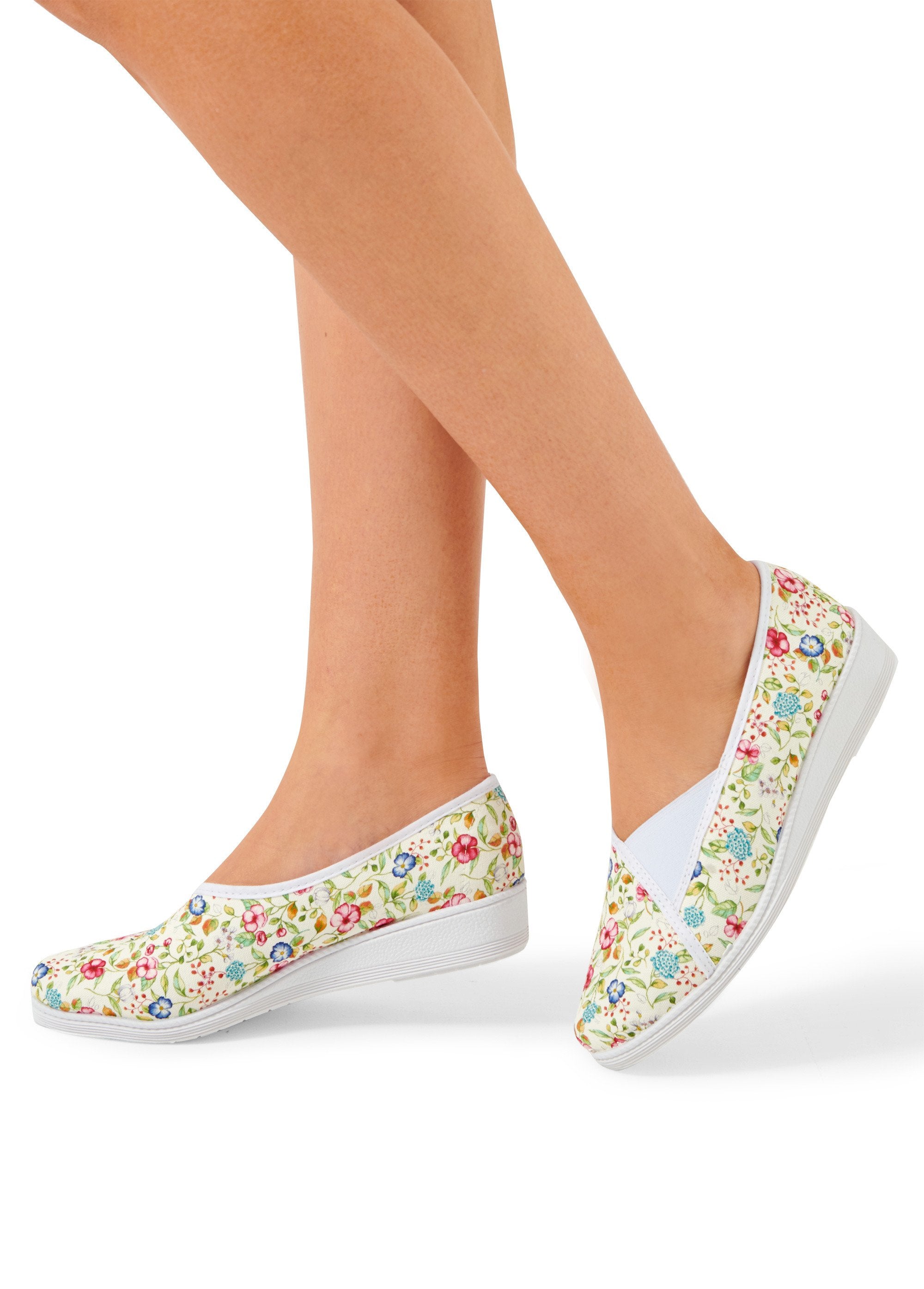 Elasticated_comfort_width_slippers_Print_white_SF1_slim