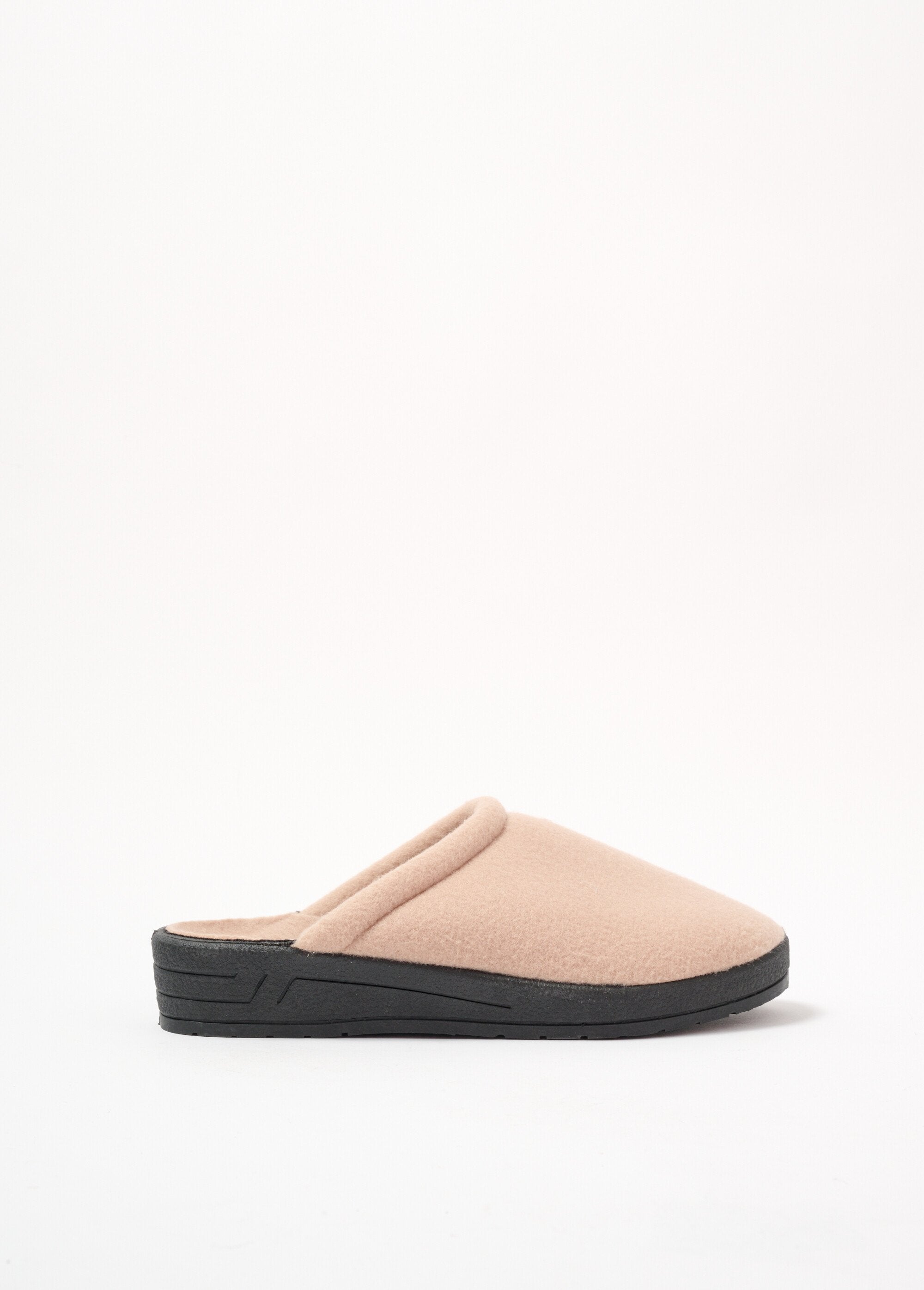 Mixed_mule_comfort_width_fleece_slippers_camel_DR1_slim