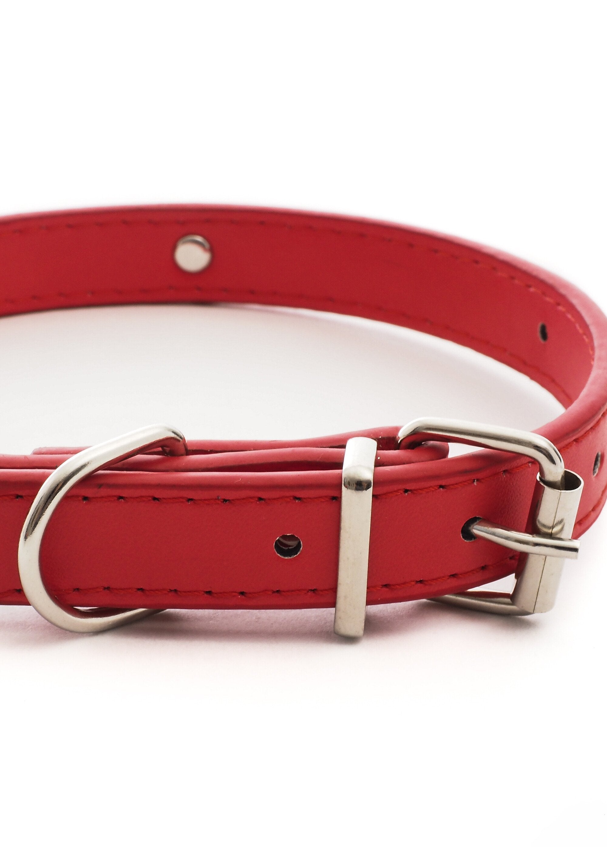 Animal_collar_with_paw_motif_Red_DE1_slim