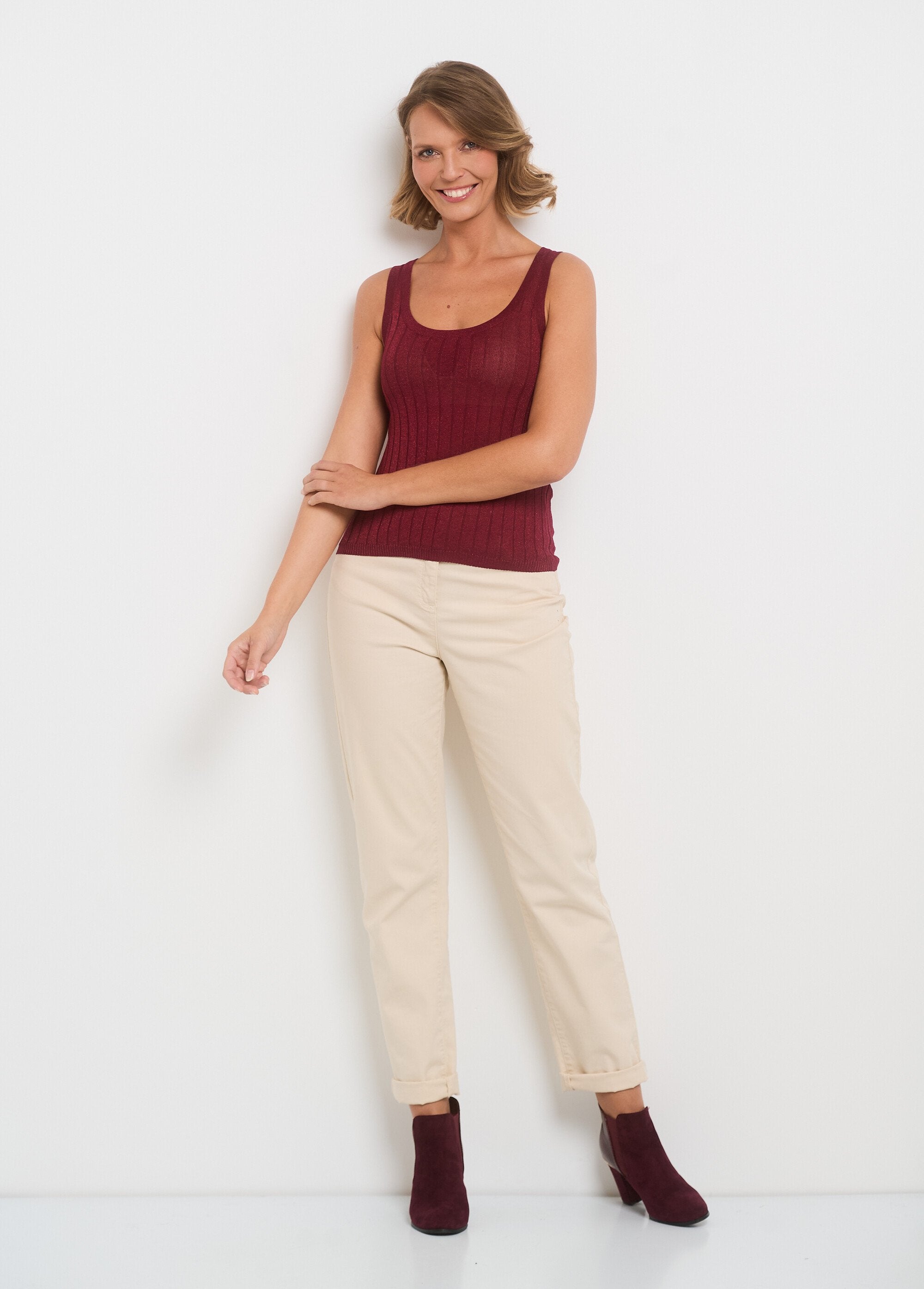 Ribbed_tank_top_with_metallic_thread_Bordeaux_SF1_slim