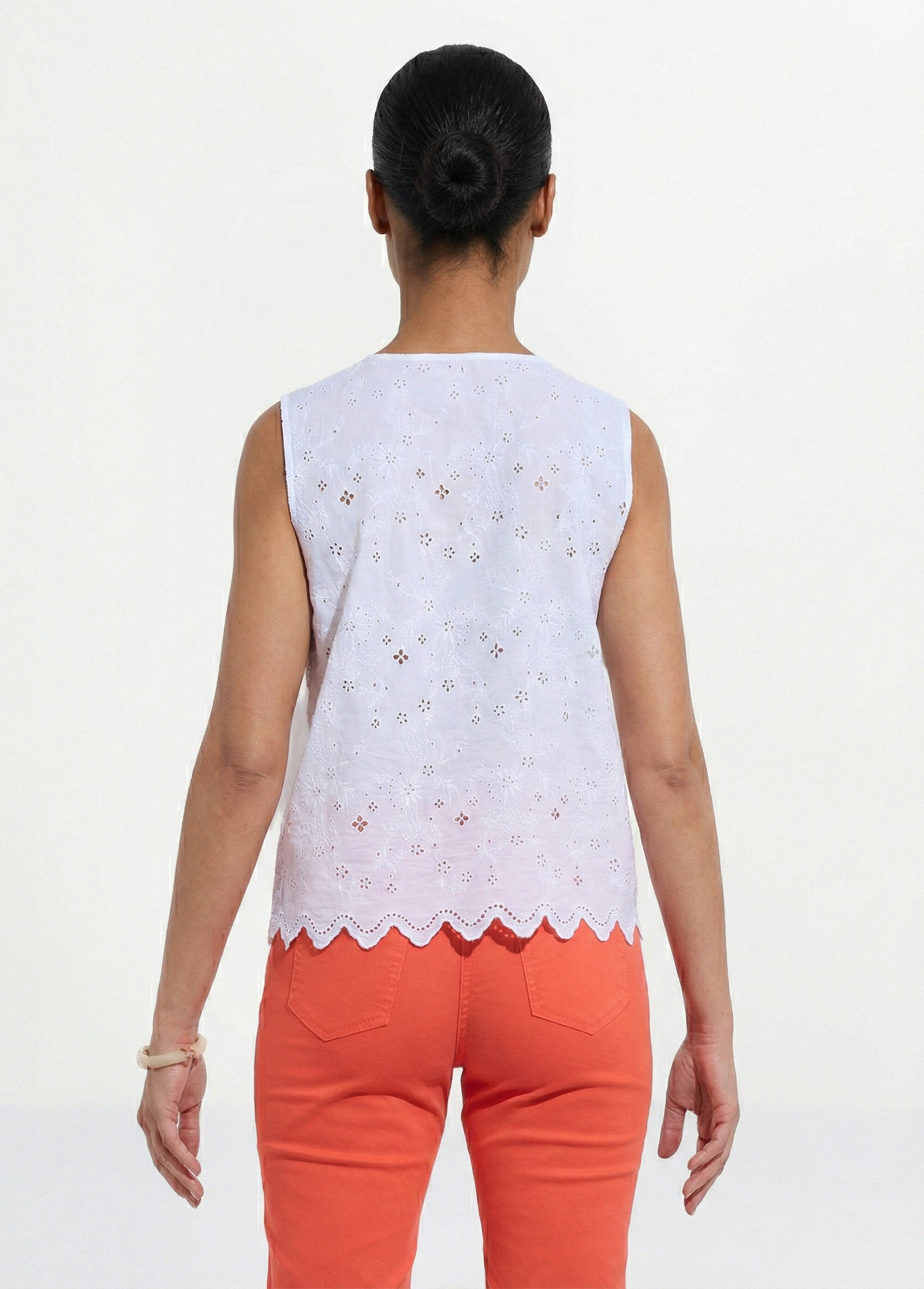 Cotton_broderie_anglaise_button-up_tank_top_White_DO1_slim