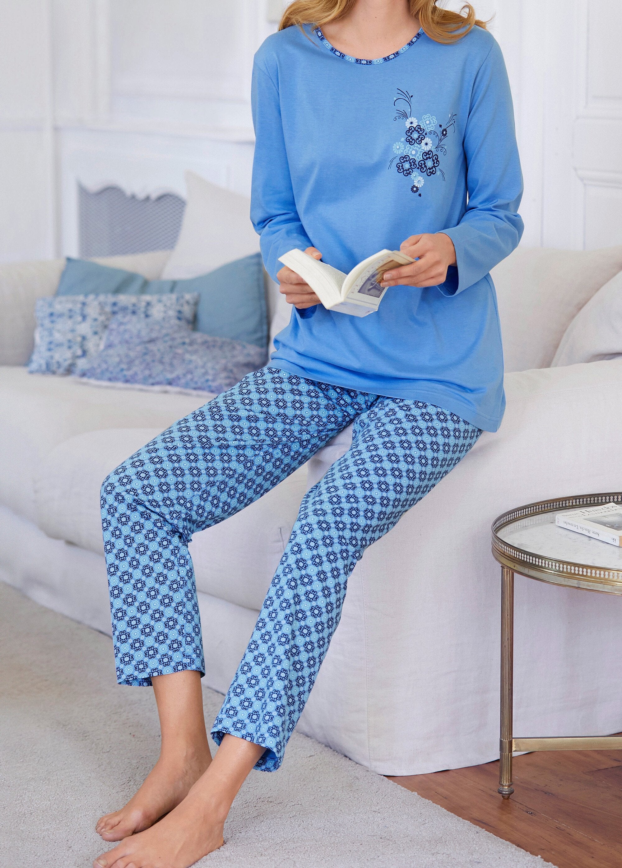 Long_sleeve_pajama_top_Indigo_FA1_slim