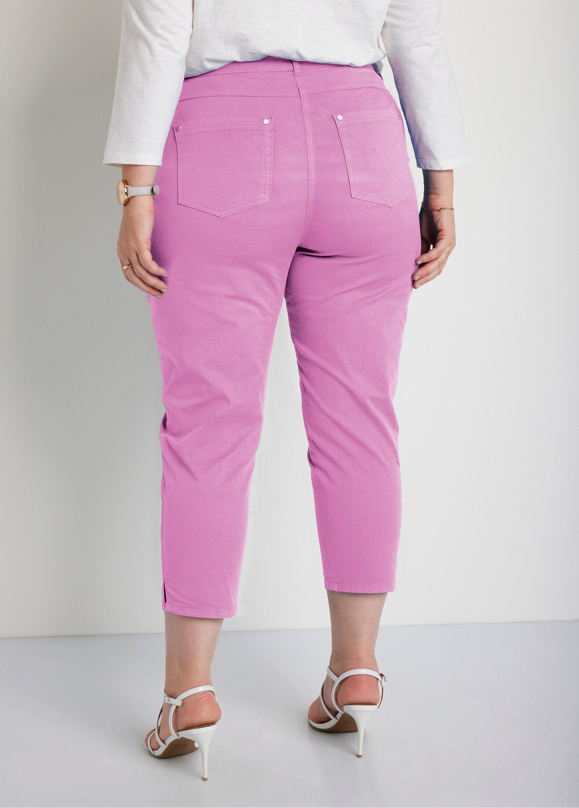 Cropped_pants_with_elasticated_belt_and_5_pockets_Lilac_DO1_curvy