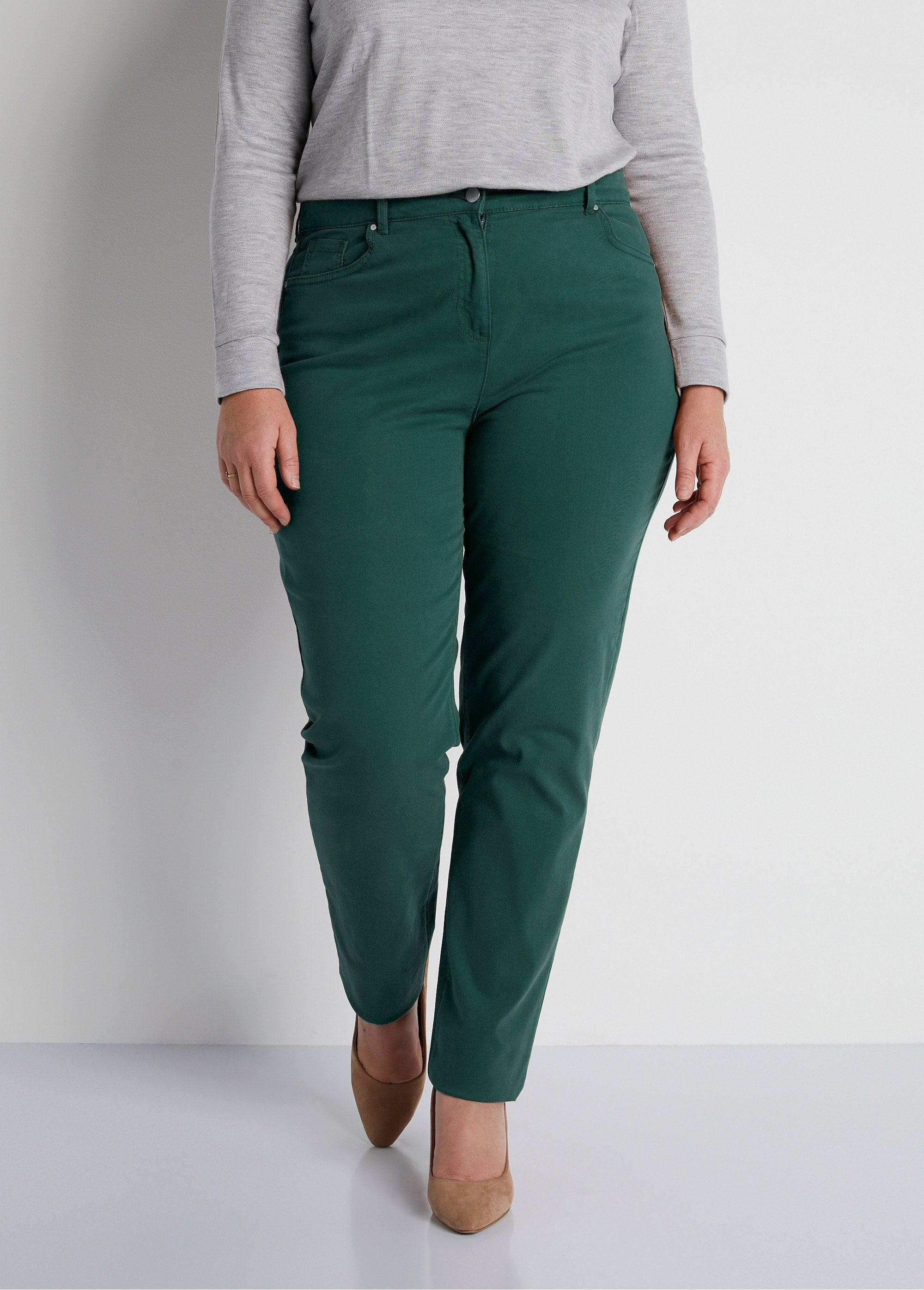 Stretch_cotton_5-pocket_straight_pants_Green_FA1_curvy