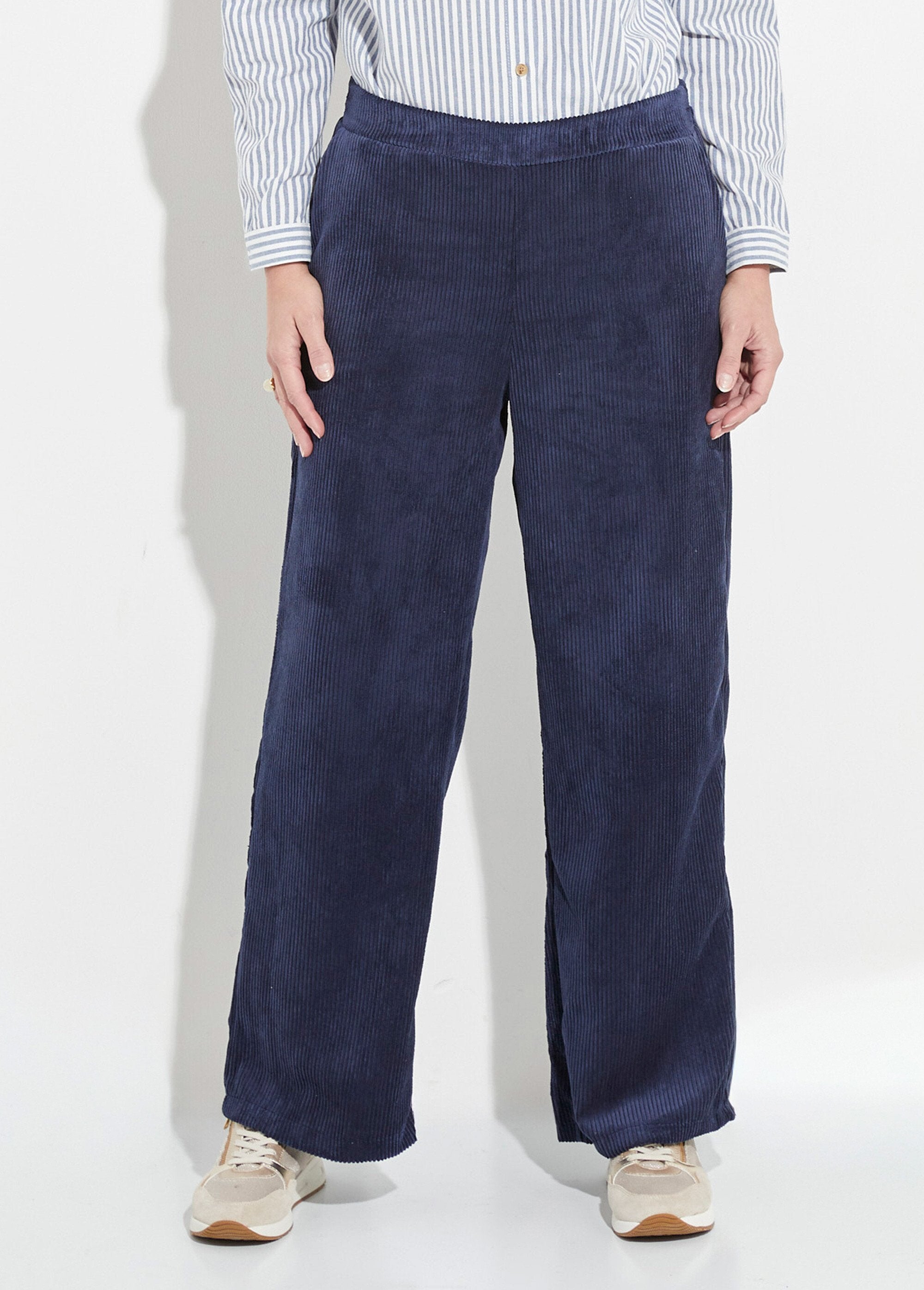 Wide-leg_trousers,_wide-wale_corduroy_Marine_FA1_slim