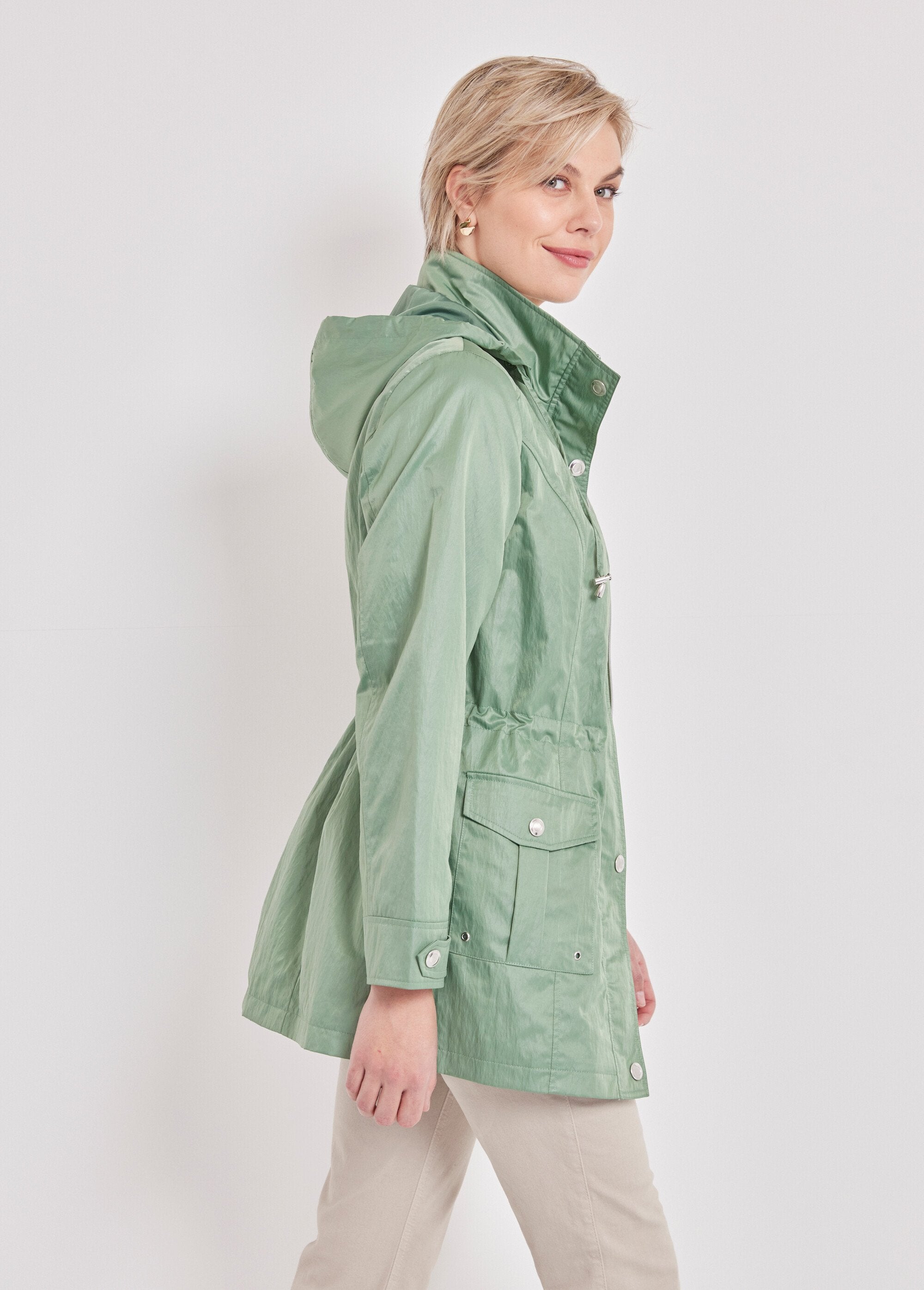 Zippered_and_press-studded_parka_Almond_green_DR1_slim