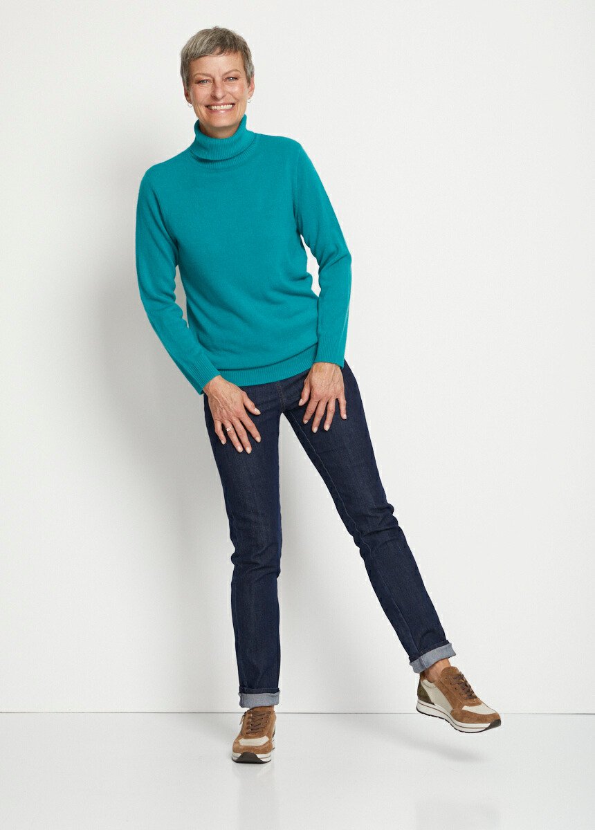 Soft_long-sleeved_turtleneck_sweater_Green_SF1_slim