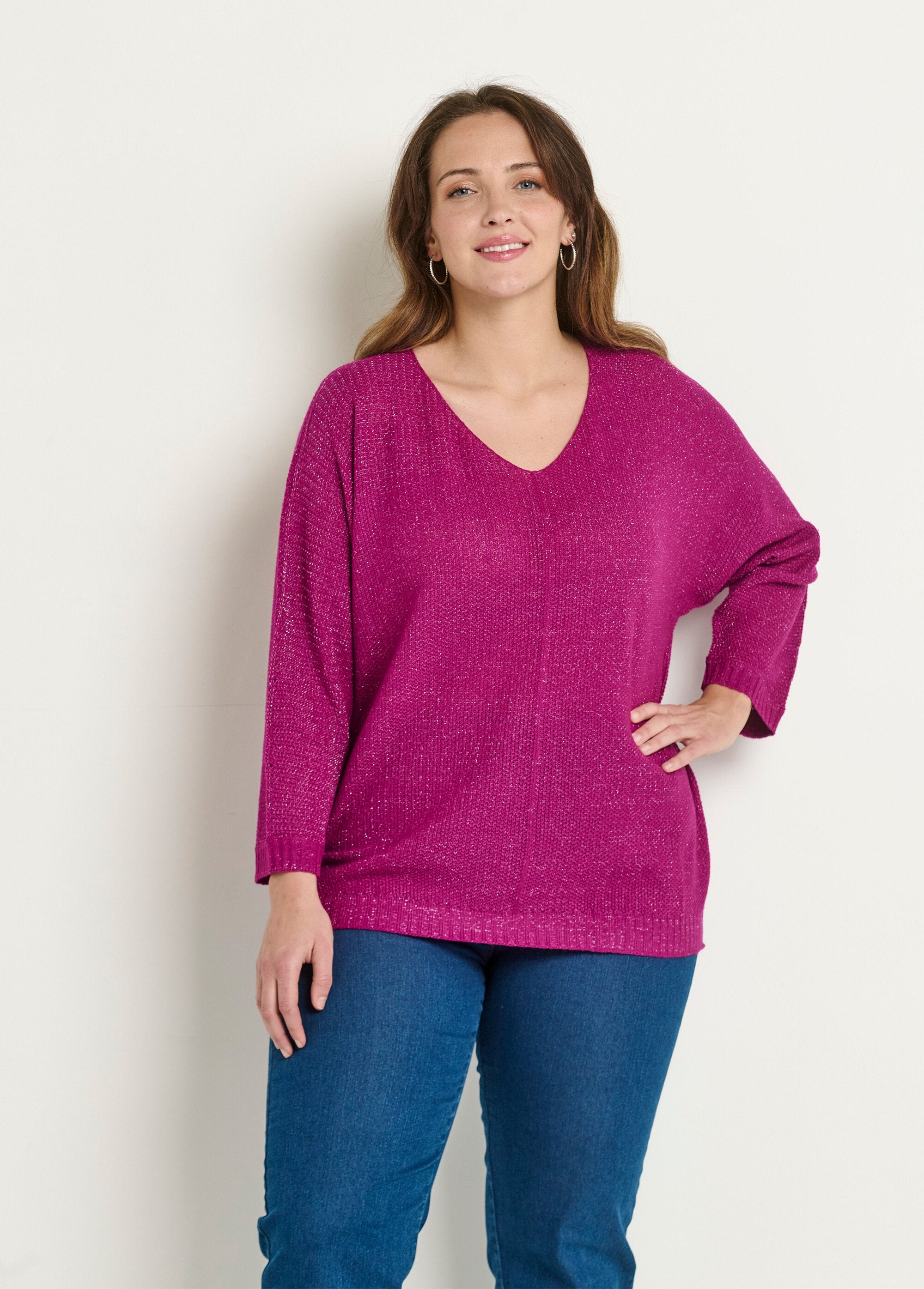 V-neck_sweater_with_metallic_fancy_knit_Fuchsia_FA1_curvy