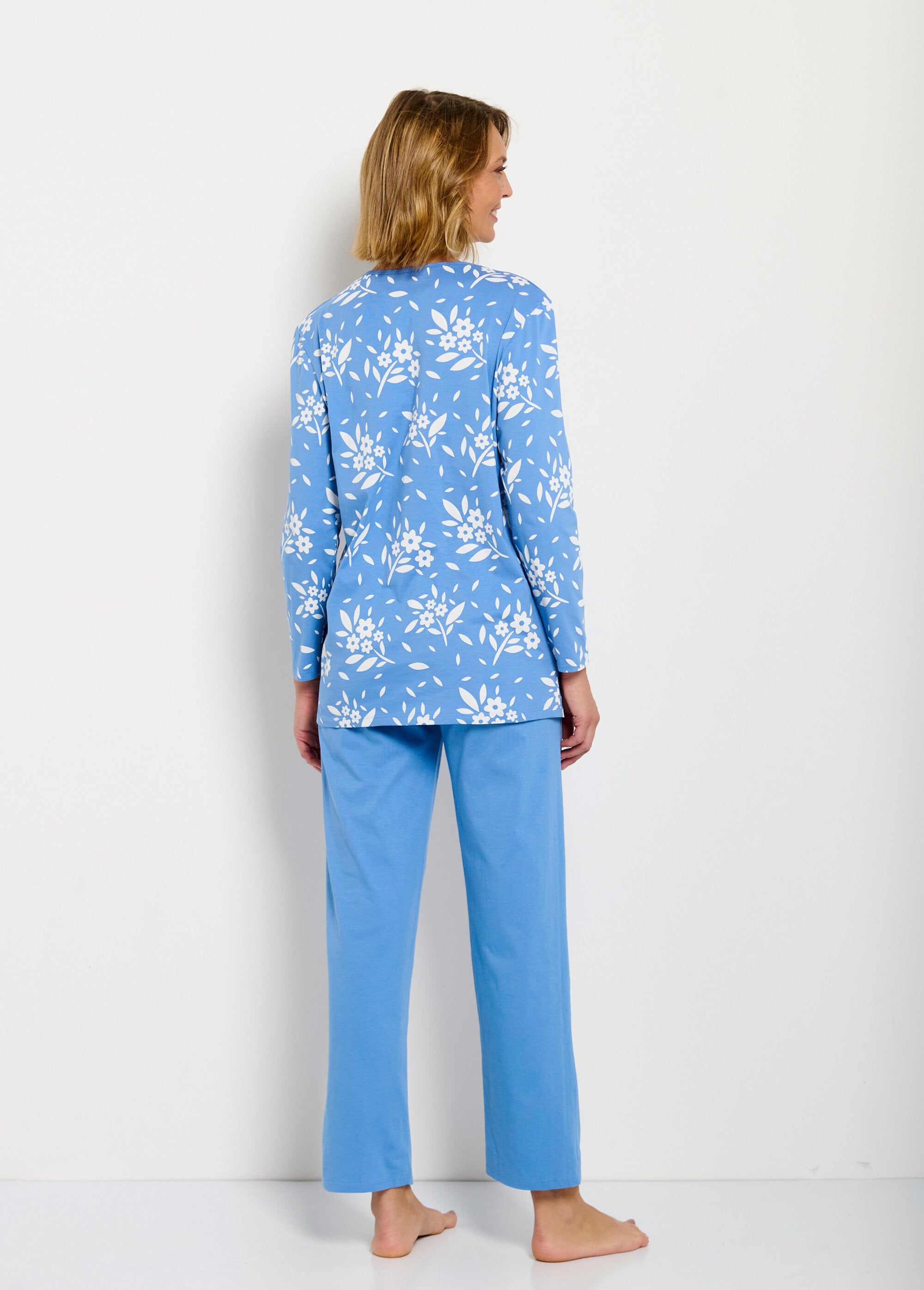 Buttoned_V-neck_cotton_long-sleeved_pajamas_Blue_DO1_slim