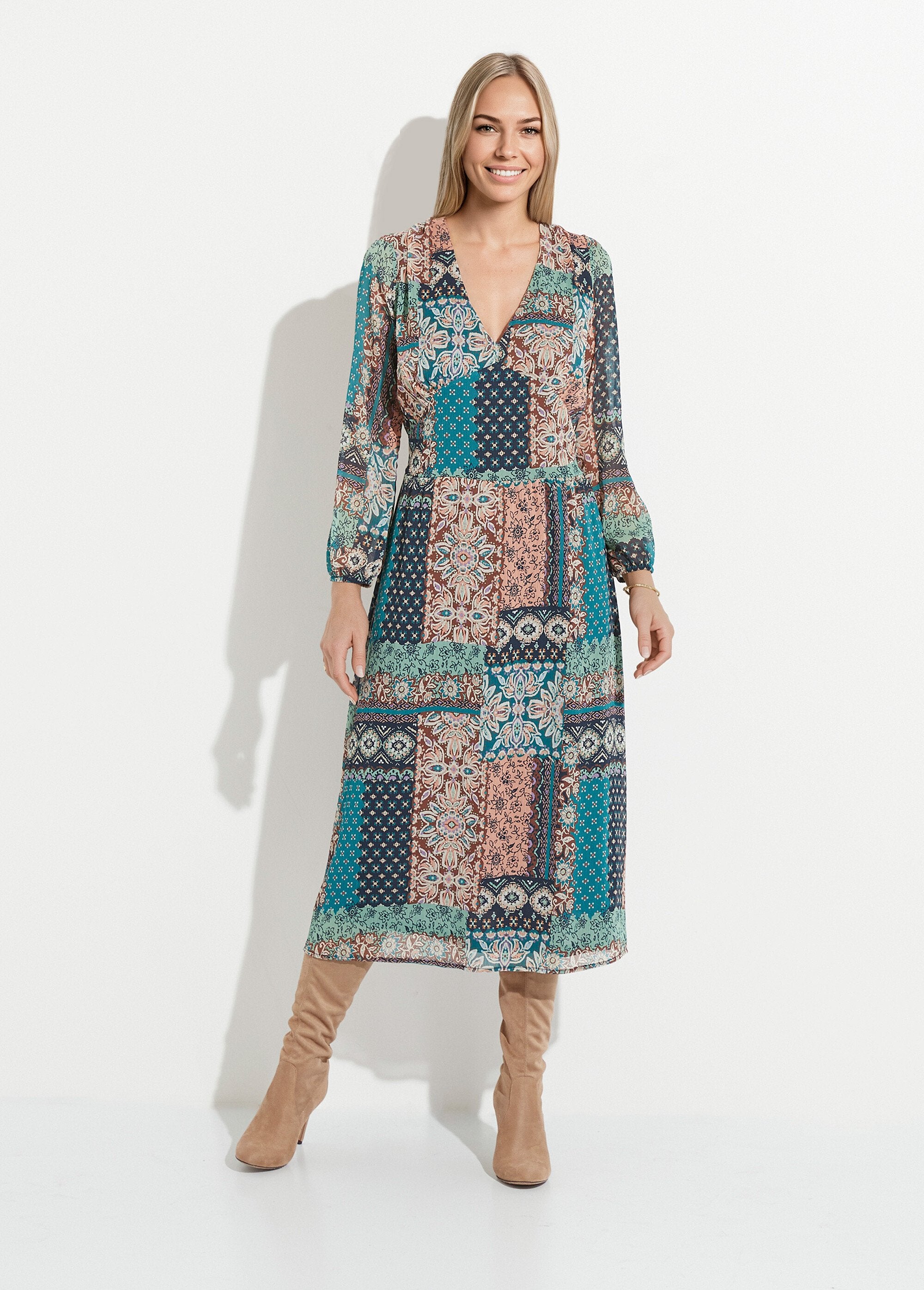 Long_crepe_voile_dress_with_patchwork_print_Green_and_ecru_FA1_slim