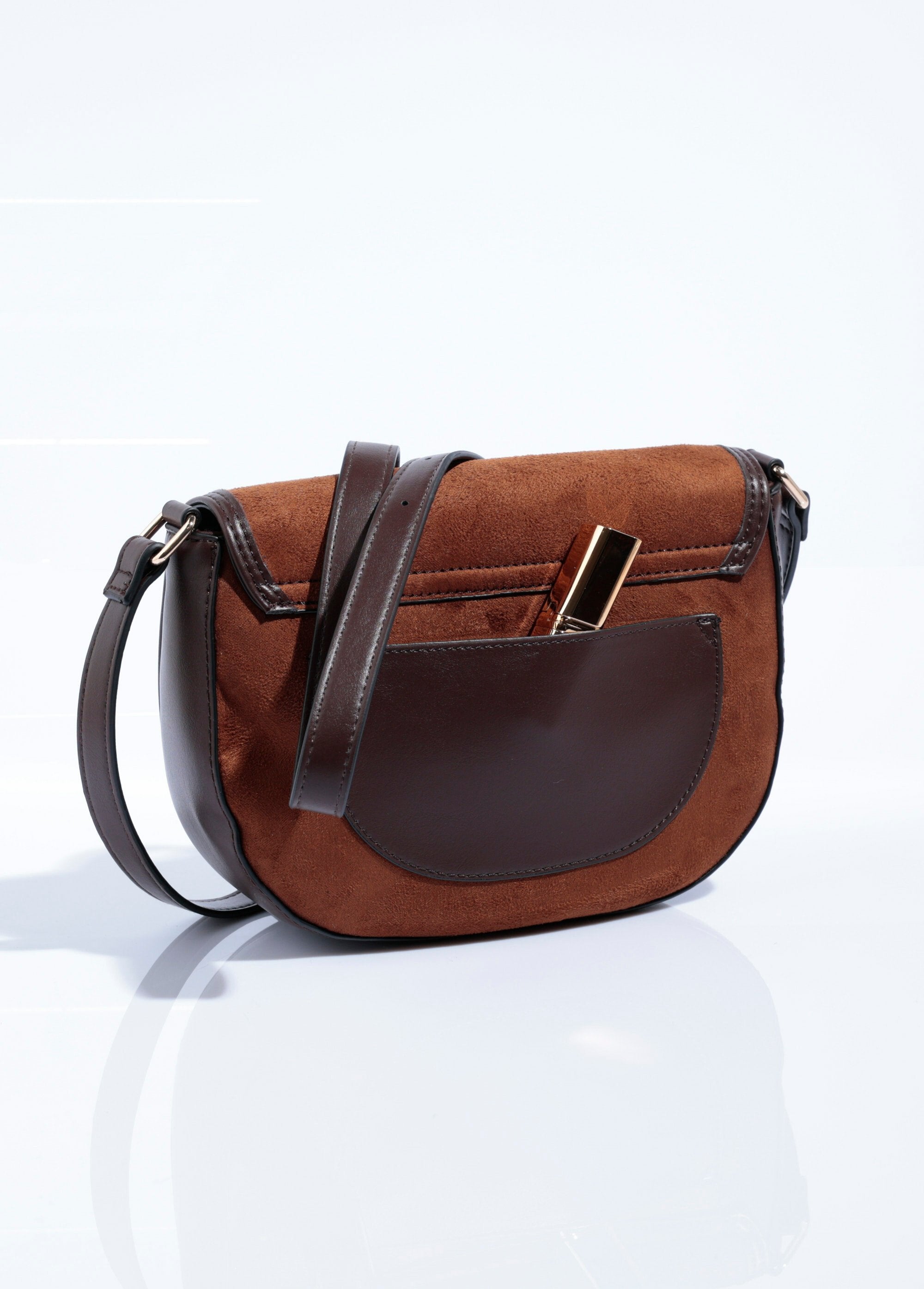 Chic_half-moon_suede_handbag_camel_DE2_slim