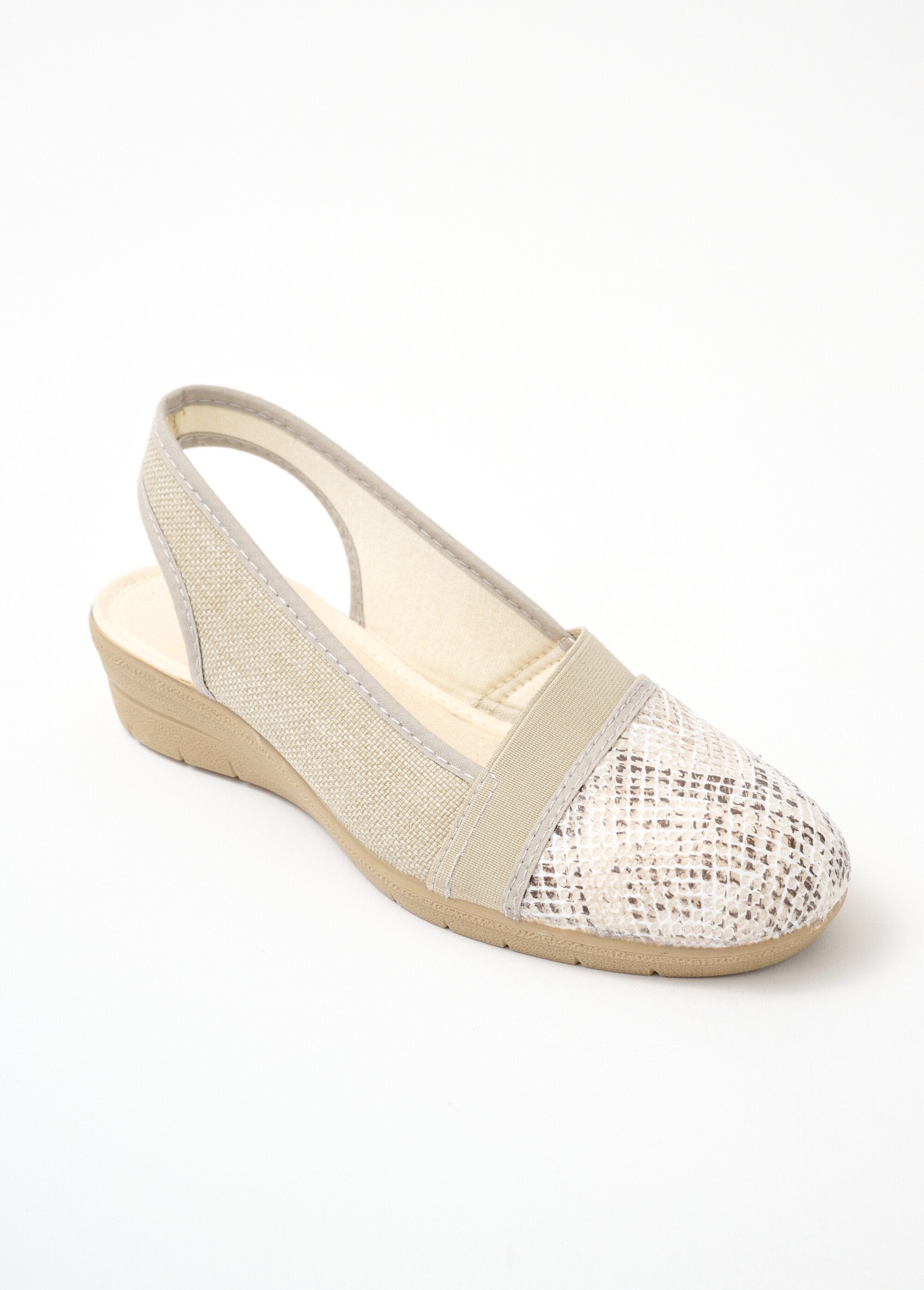 Elasticated_comfort_width_sandals_Beige_FA1_slim