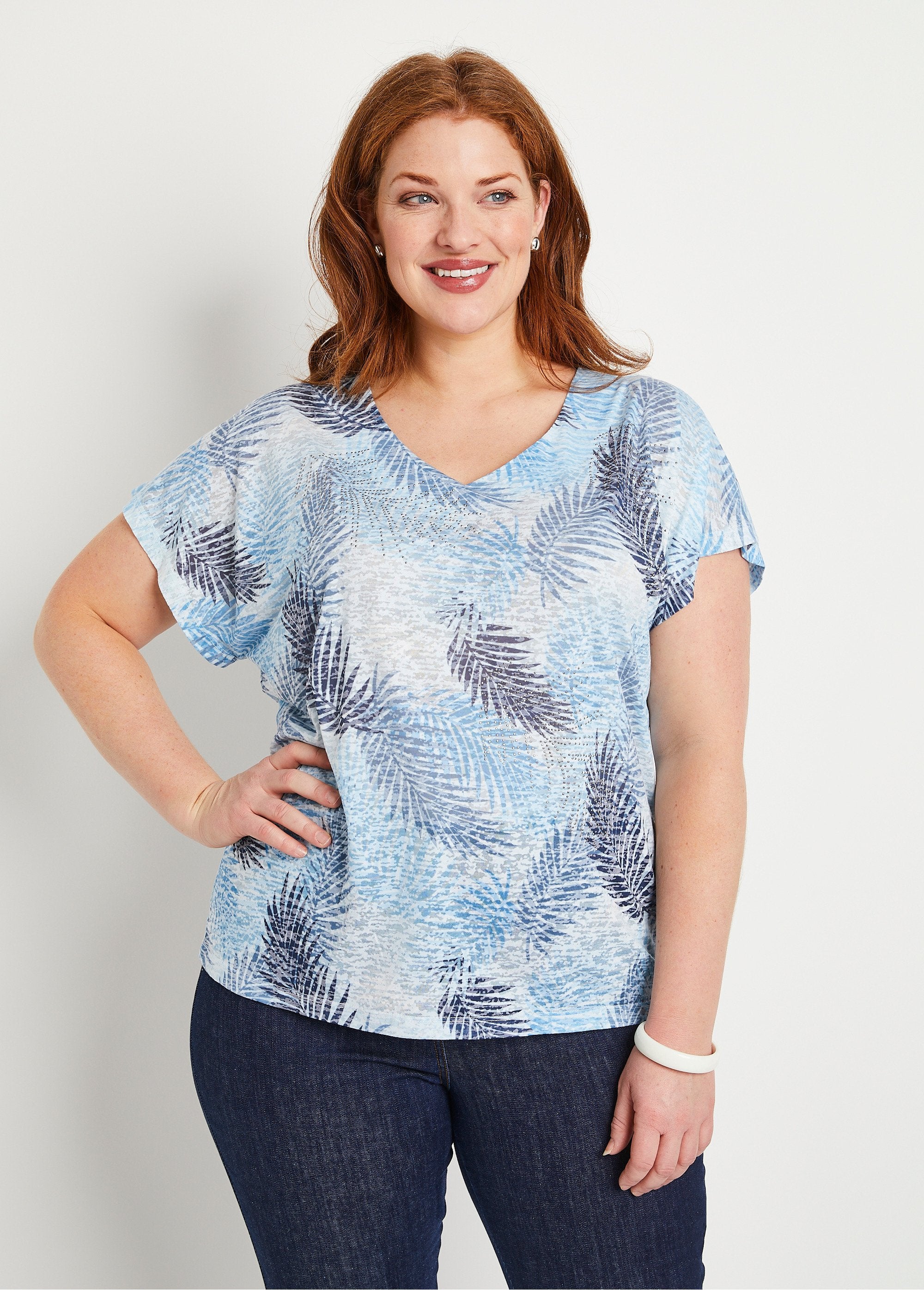 Short_printed_devoré_knit_t-shirt_Blue_FA1_curvy