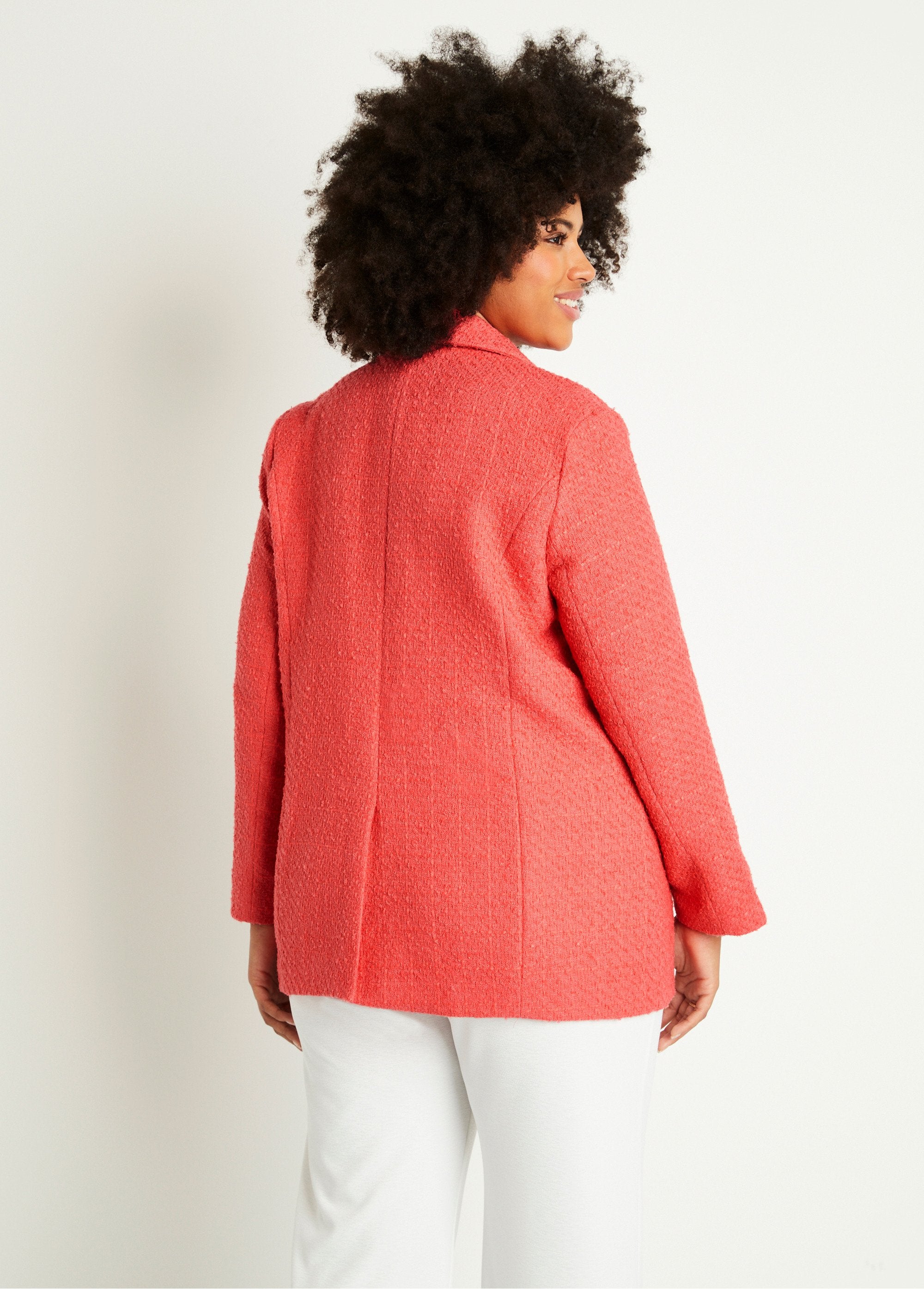 Straight_buttoned_jacket_in_basket_weave_fabric_with_tailored_collar_Coral_DO1_curvy